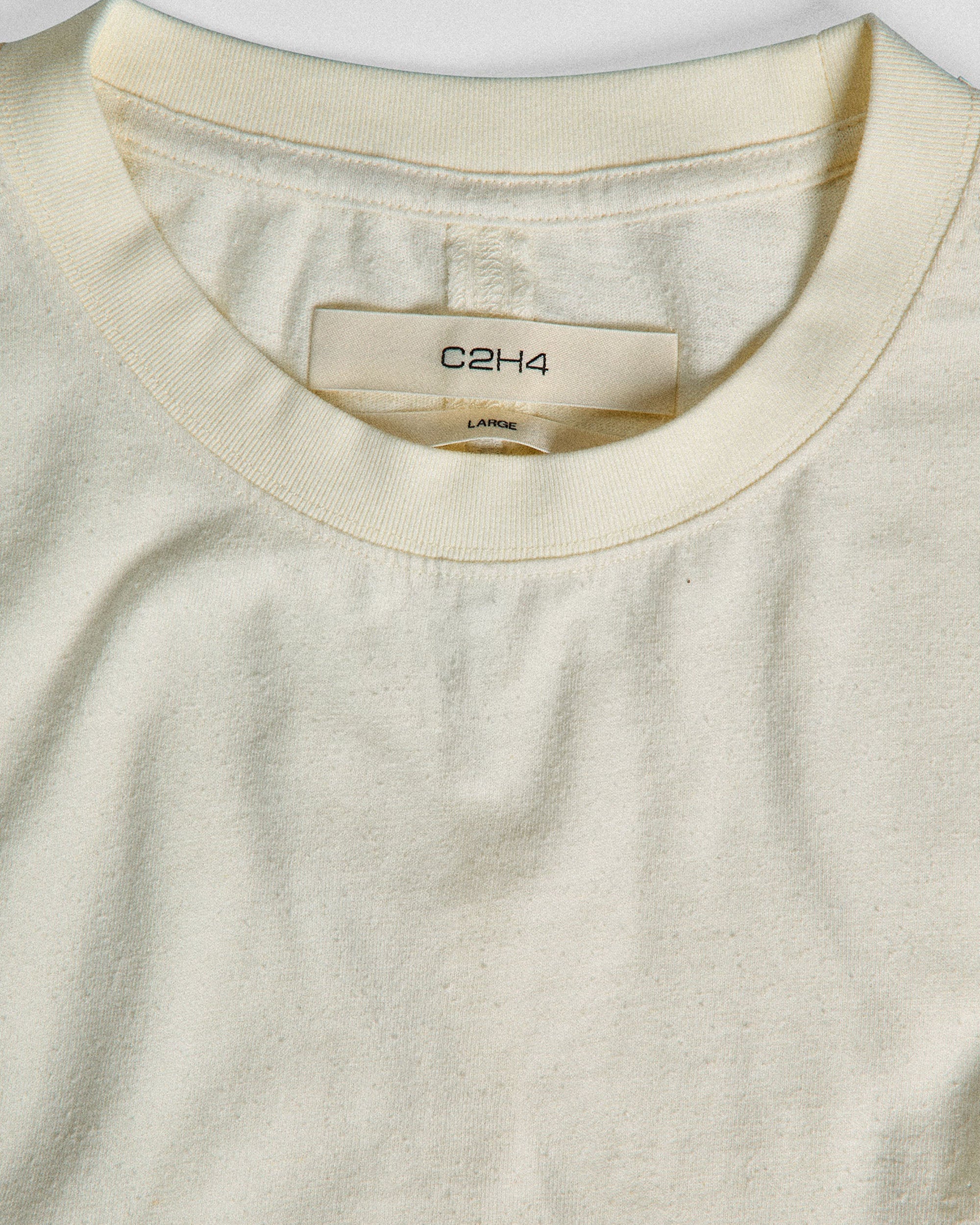 011 - Founder Roll-Up T-Shirt - Image 9