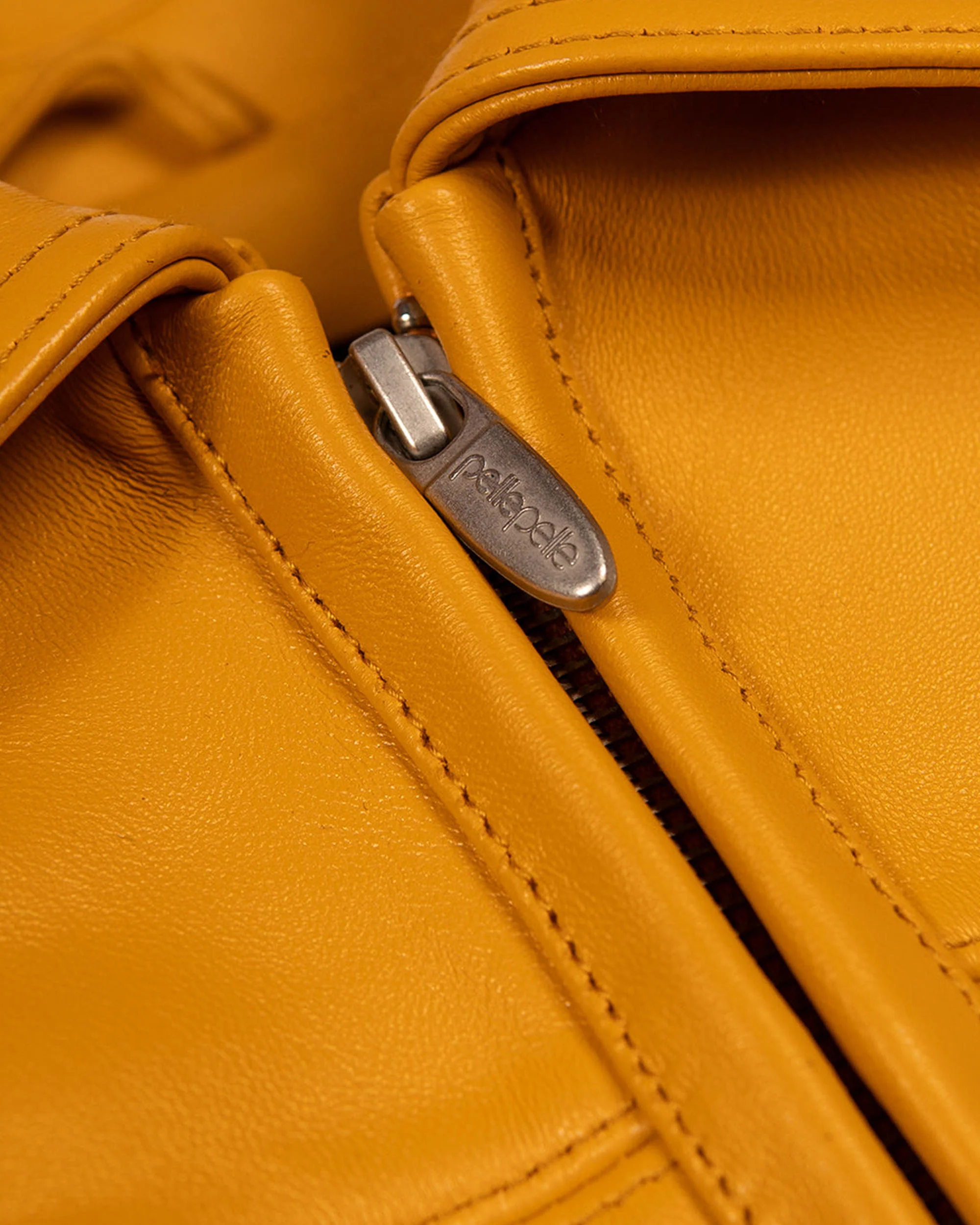 American Bruiser Womens Crop Jacket - Image 3