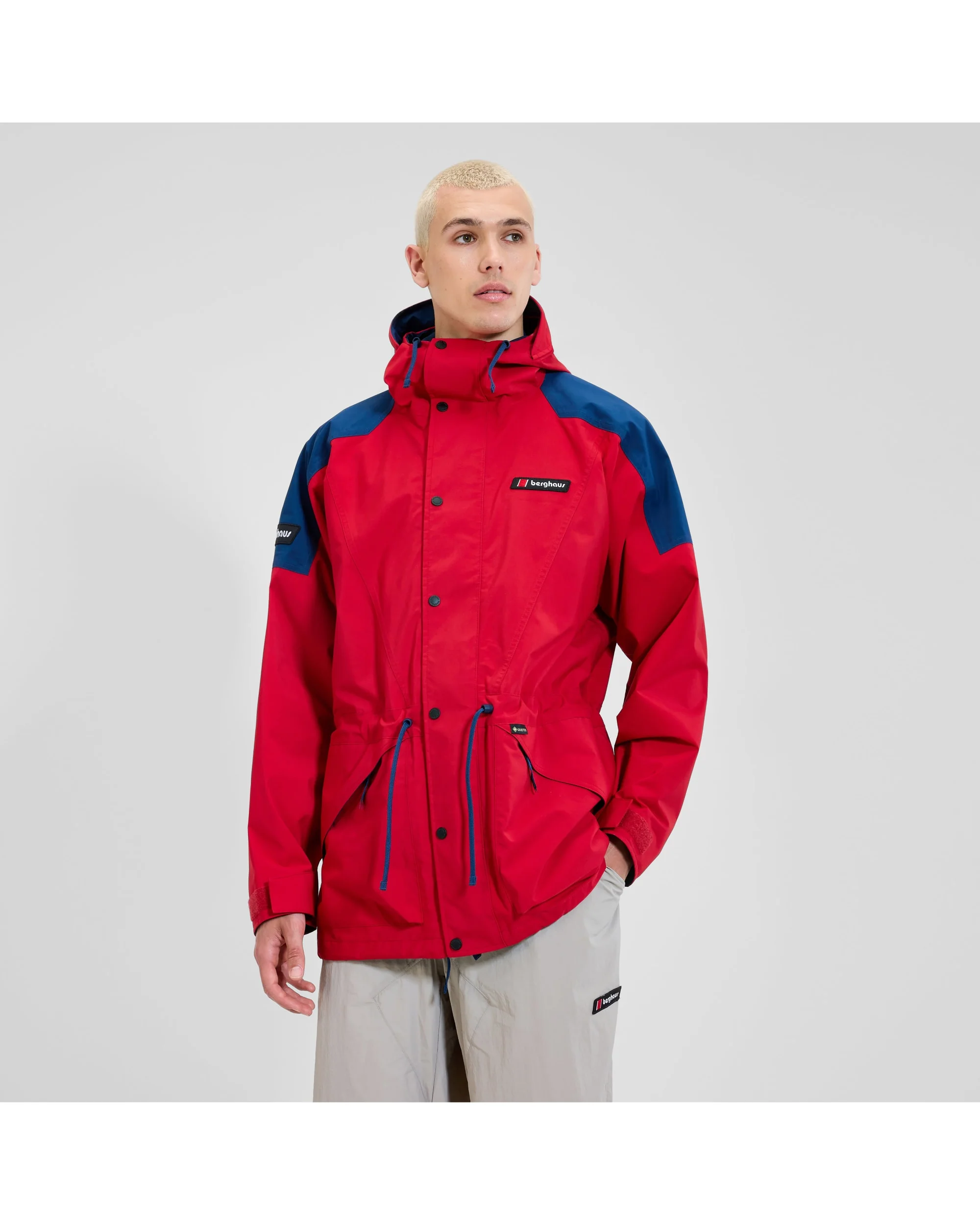 Berghaus Meru 95 GTX Jacket - Definitely Red/Navy - Image 2
