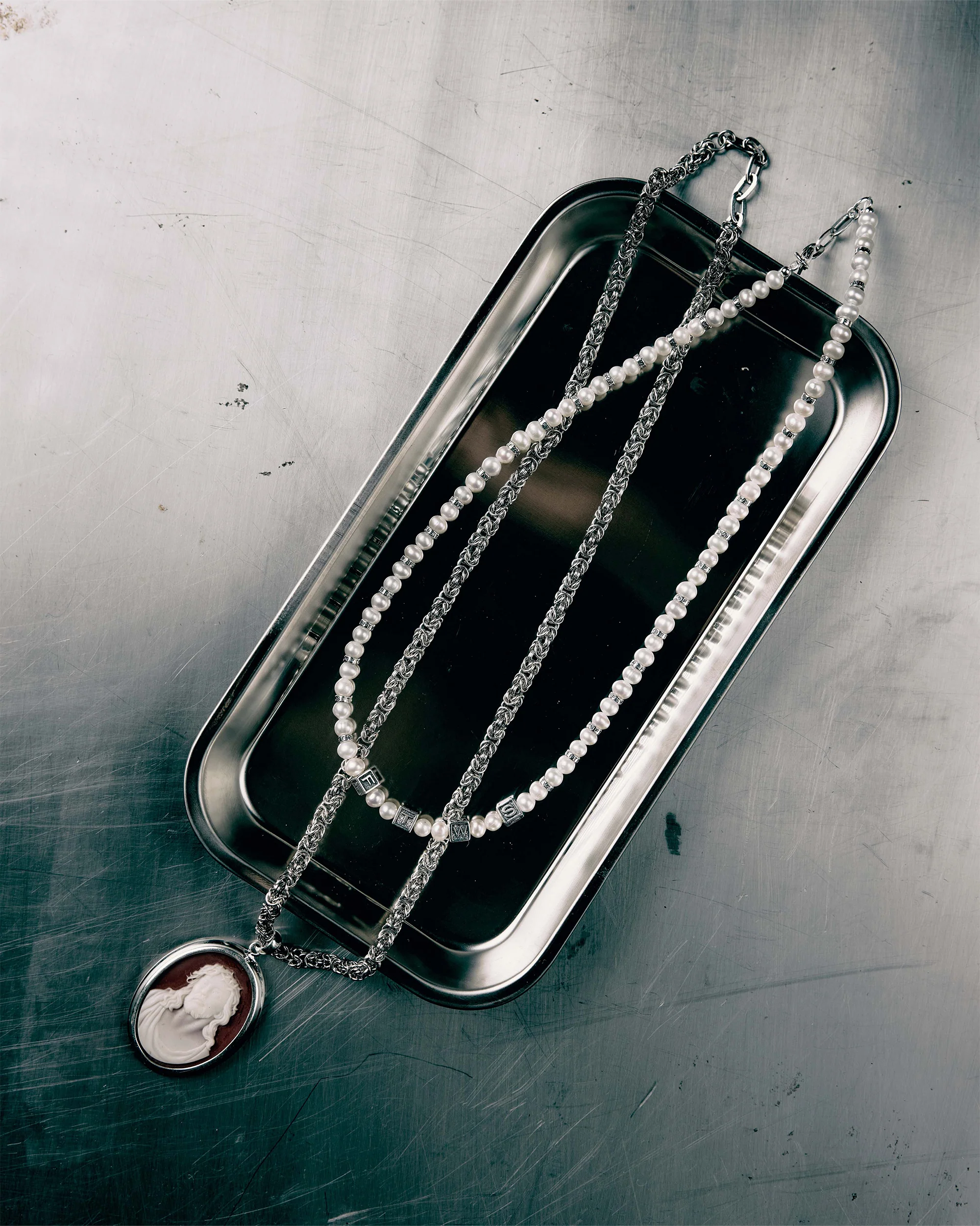 BLOCK PEARL NECKLACE - Image 3