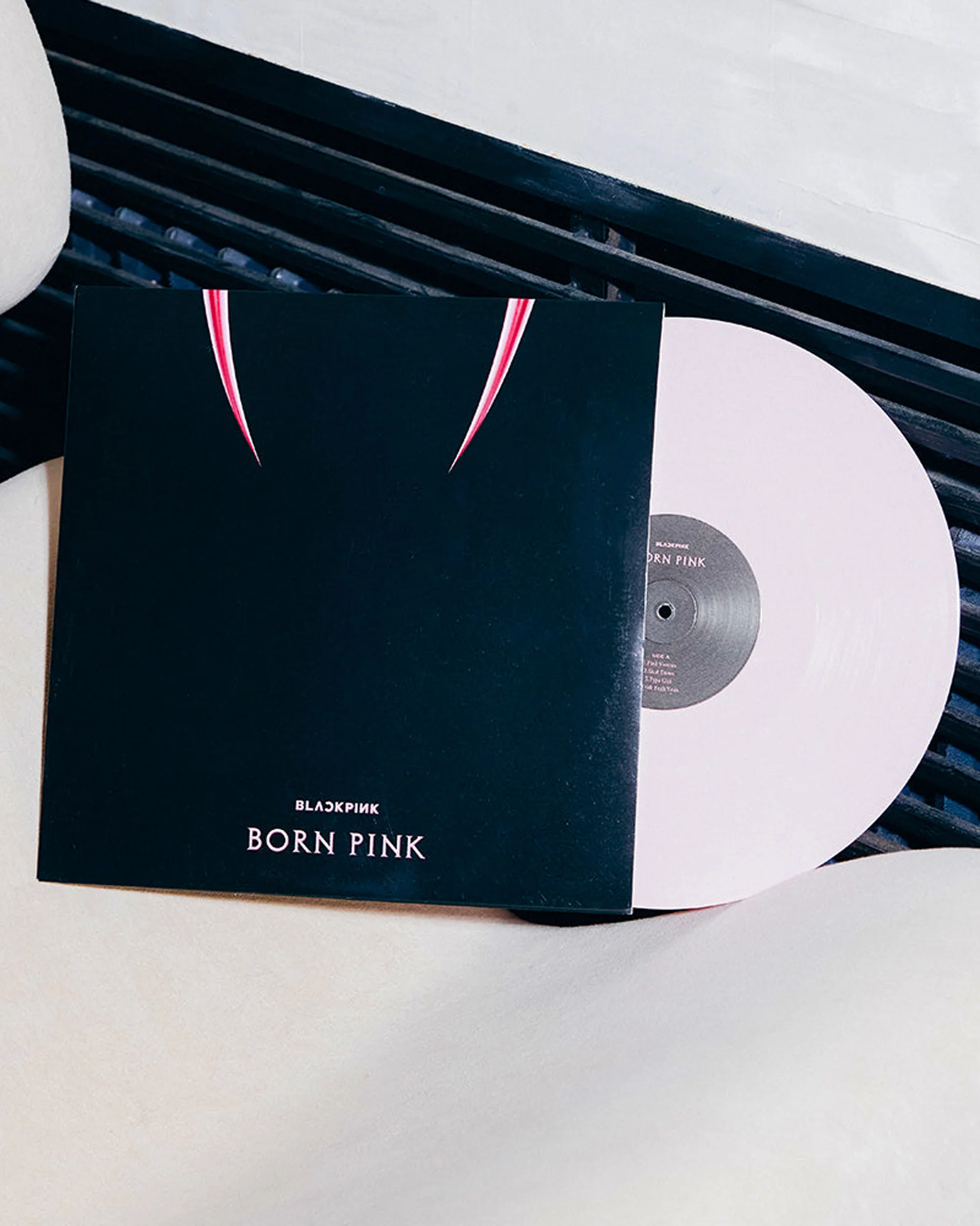 BORN PINK Vinyl - Image 2