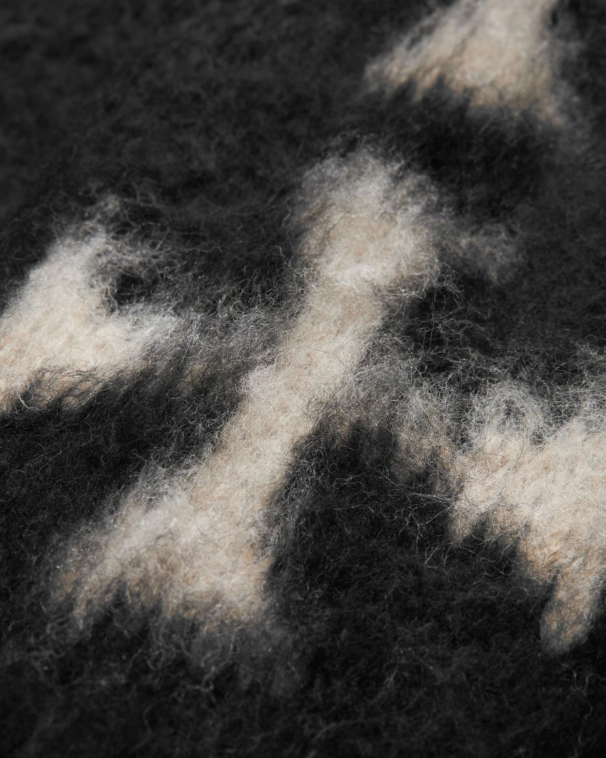 BRUSHED CROSS ZIP KNIT HOODIE - Image 5