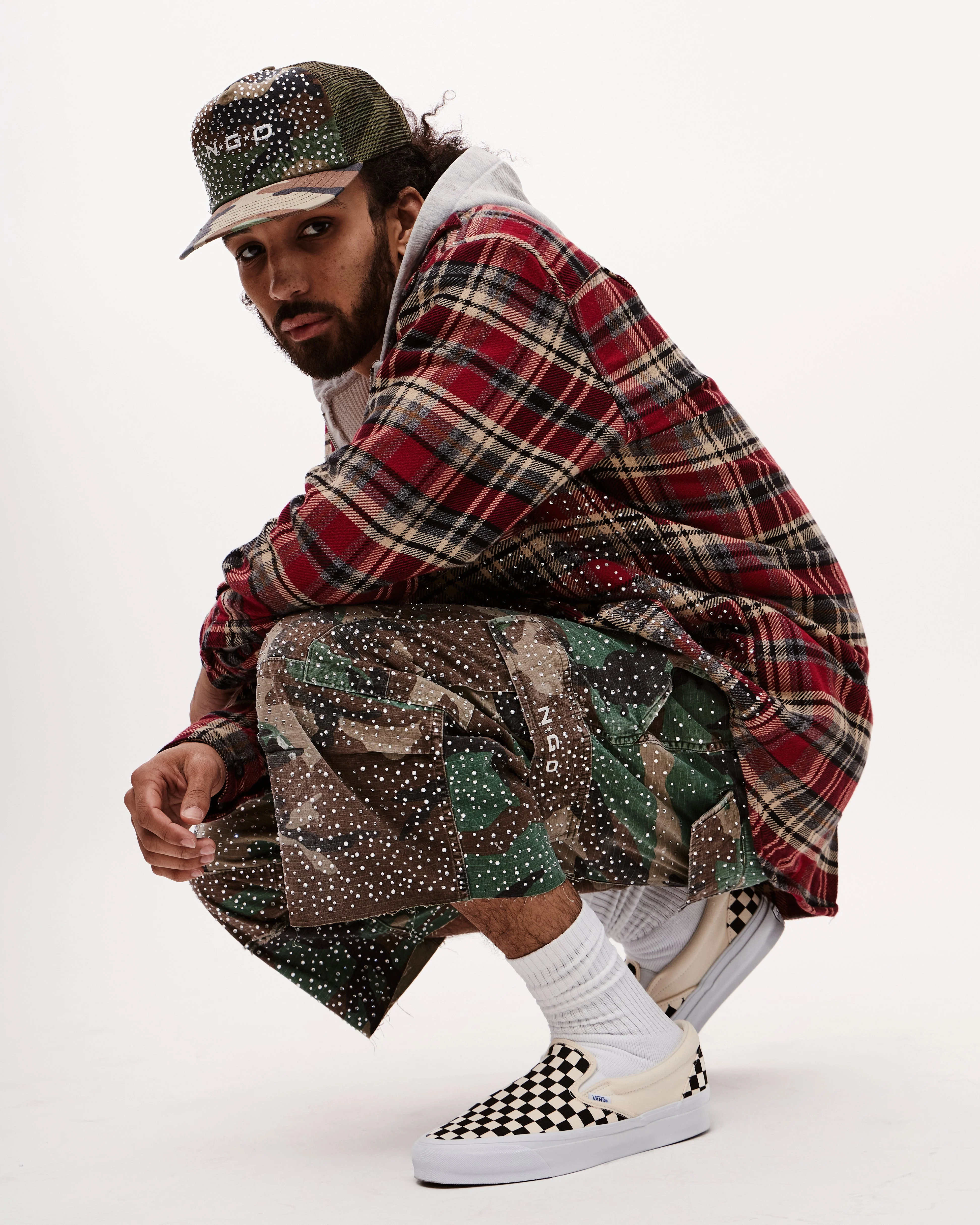 BUST DOWN CAMO TRUCKER HAT - Image 4
