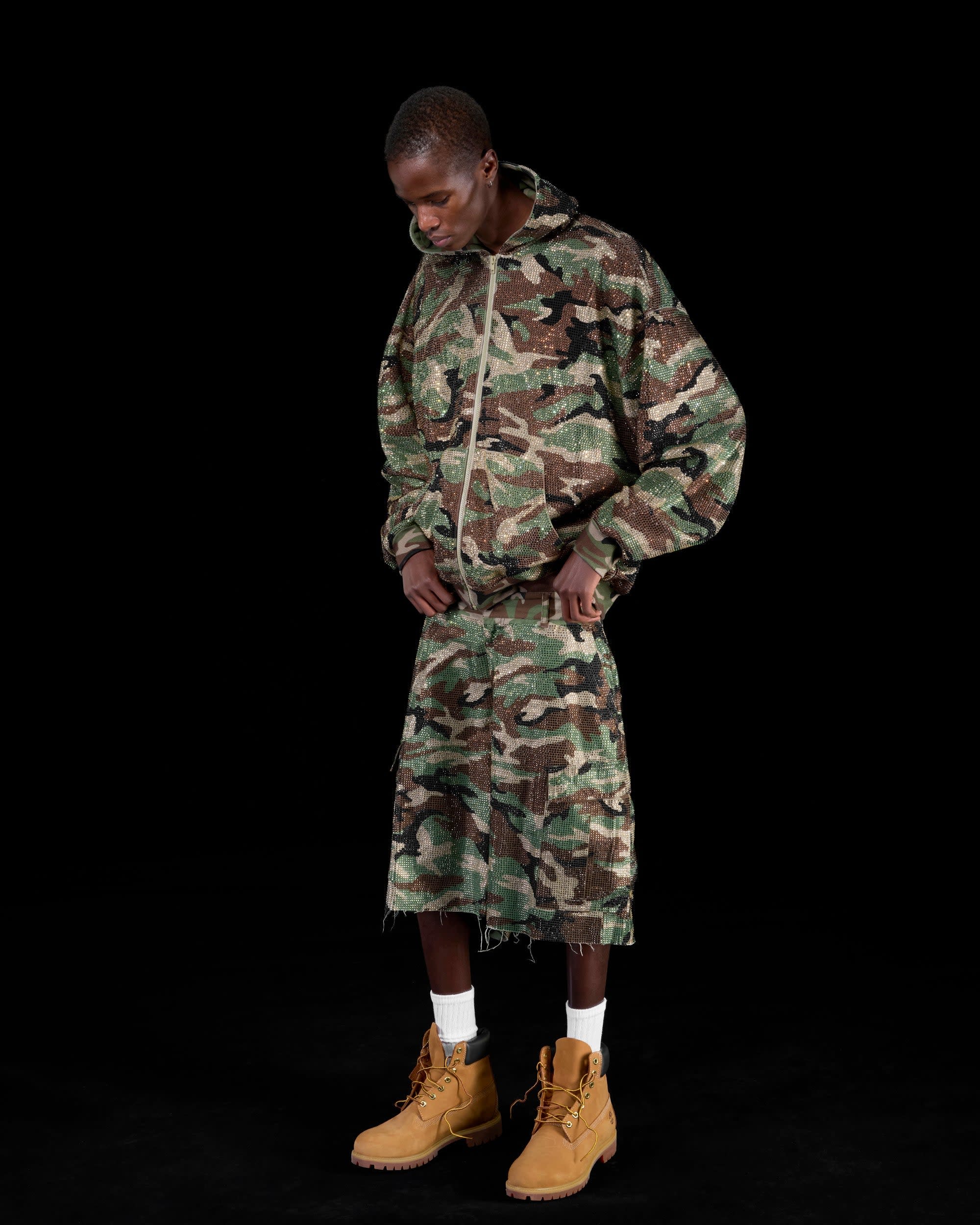 CAMO RHINESTONE ZIP HOODIE - Image 13