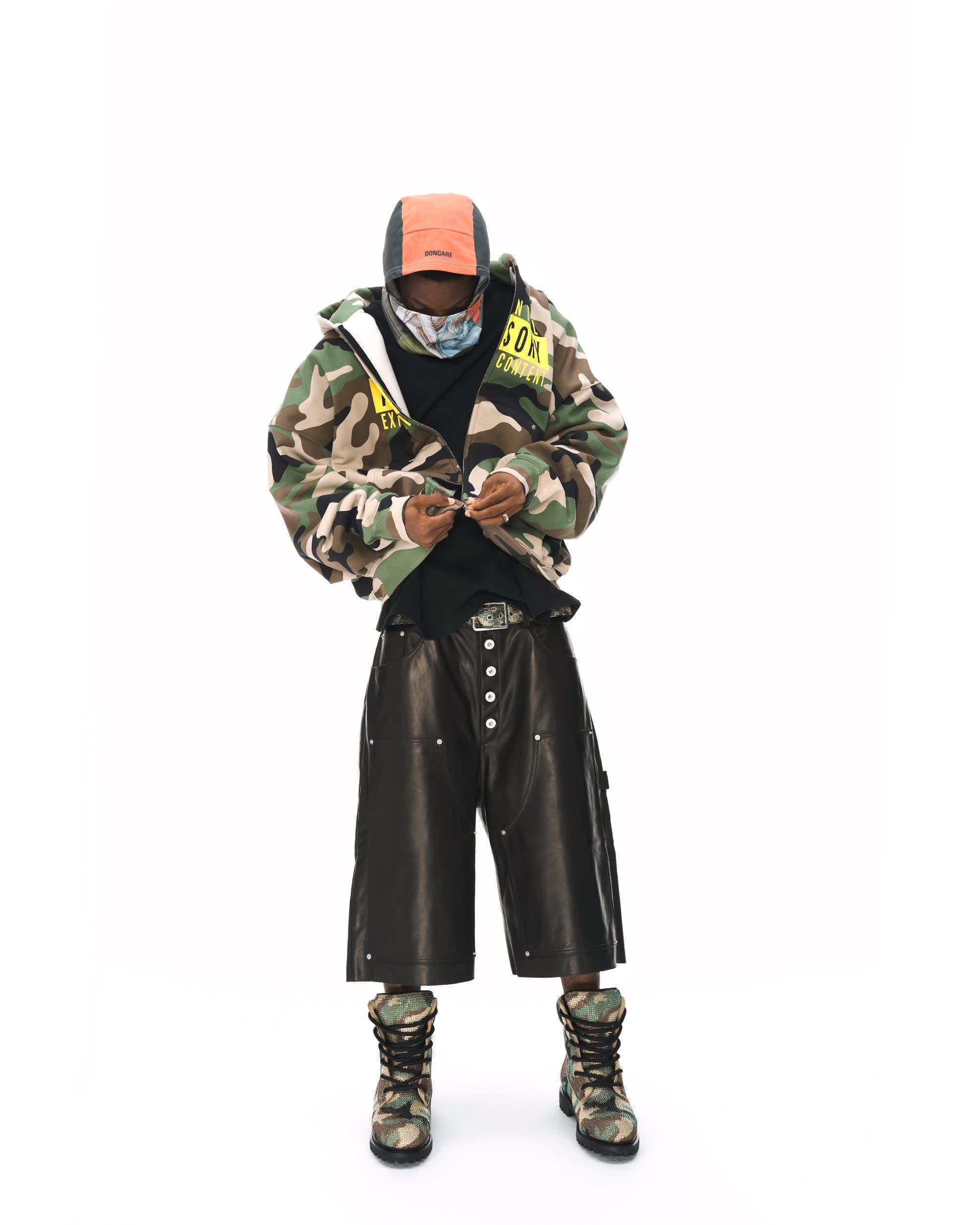 CAMO ZIP-UP HOODIE - Image 17