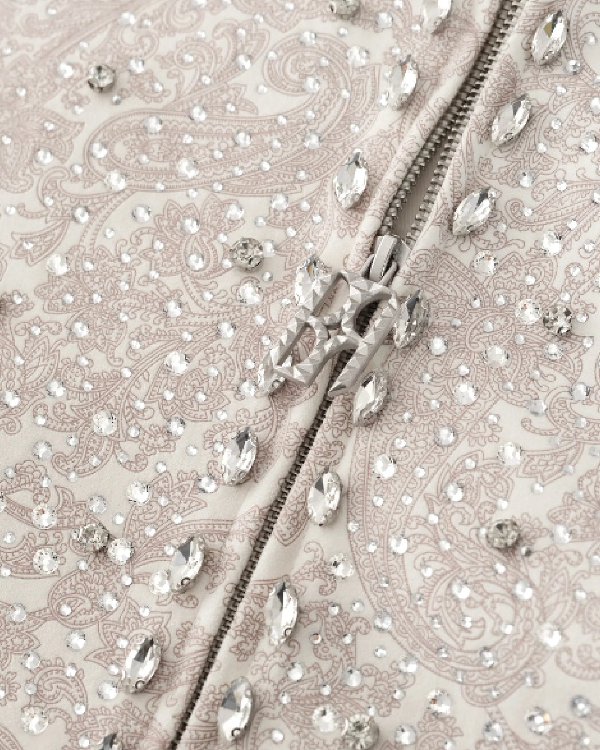 Cashew Blossom Pearl Zipper Hoodie - Image 6