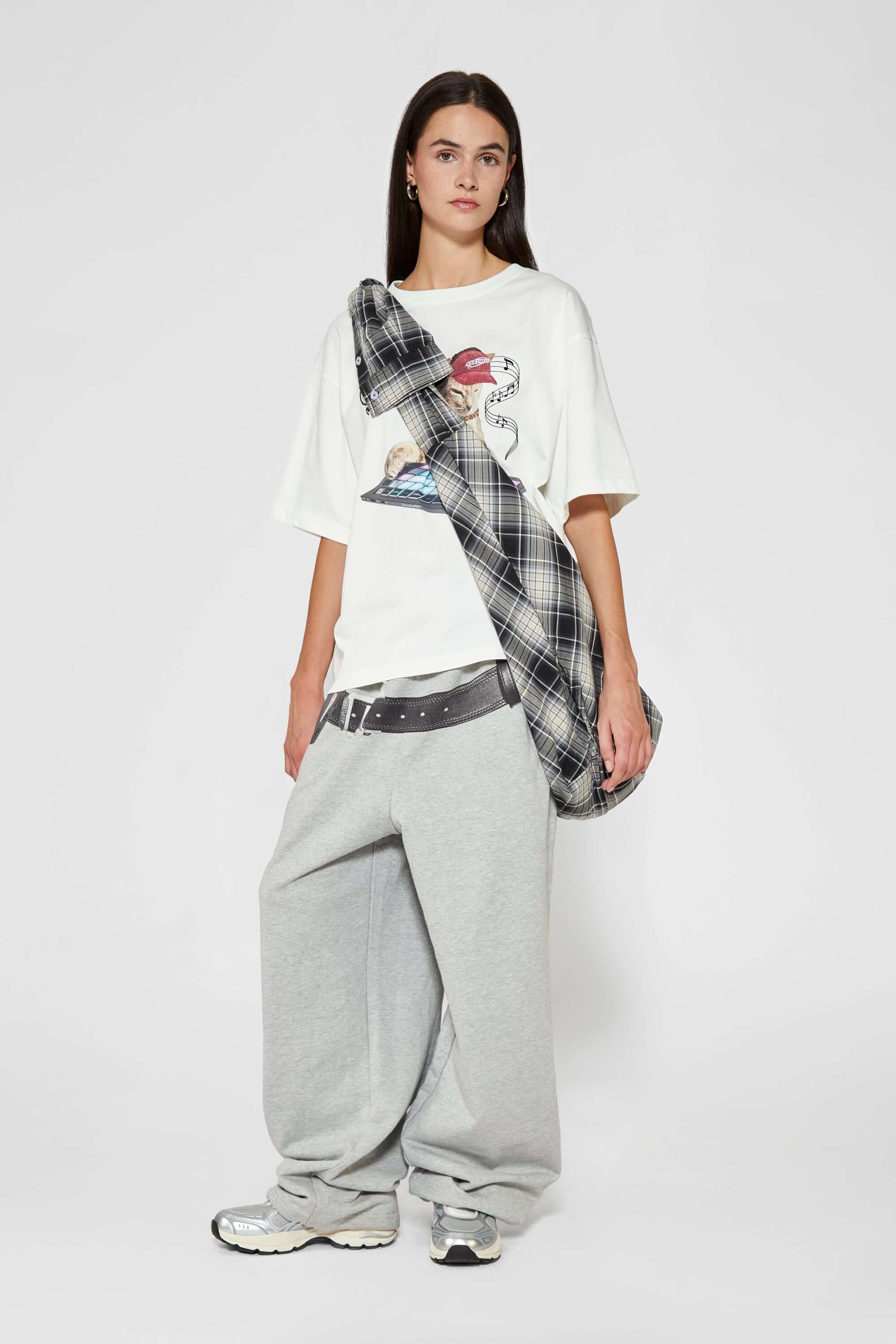 Checked Shirtsleeve Bag Pro - Image 10