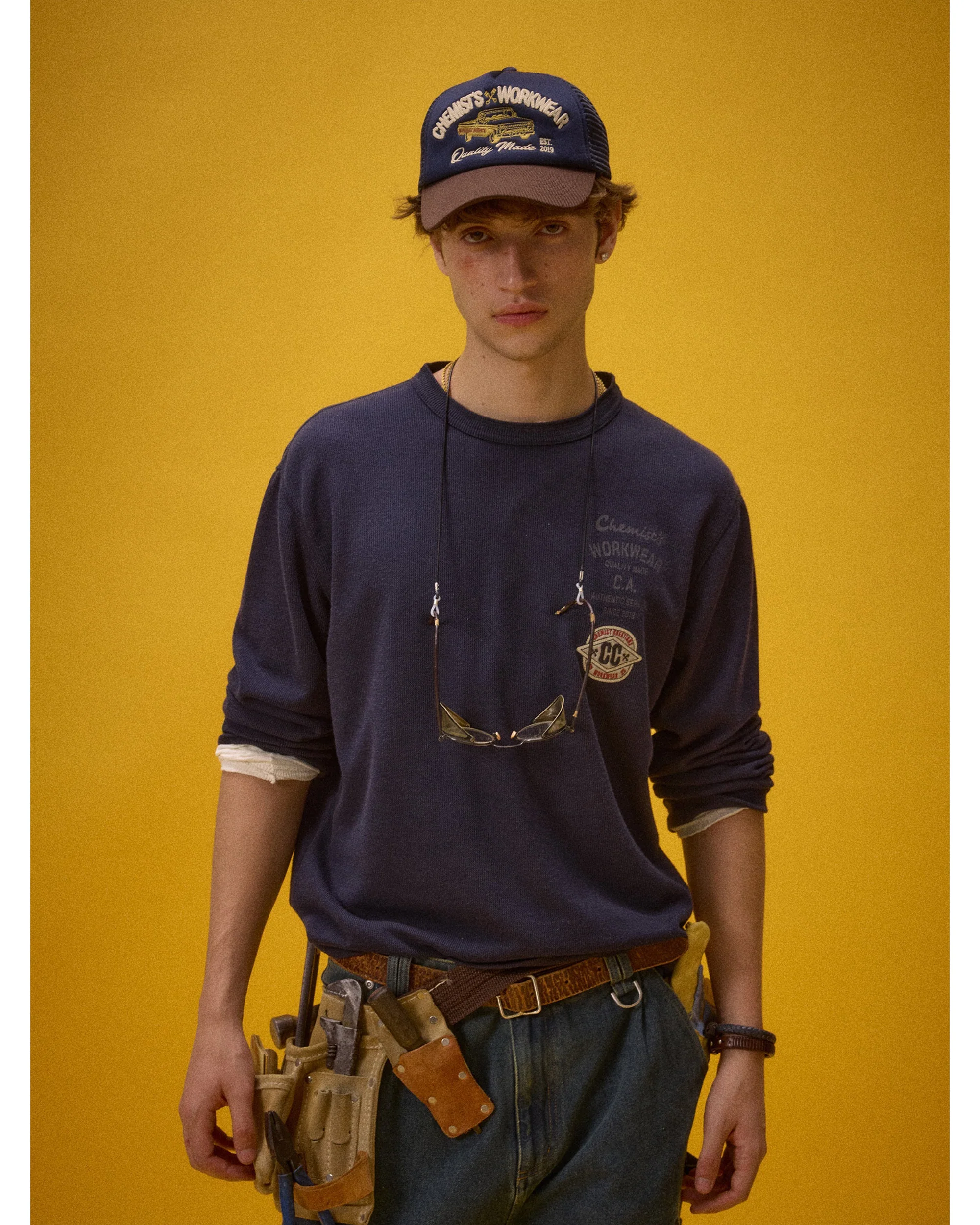 "Chemist‘s Workwear" Long-Sleeve T-Shirt - Image 4