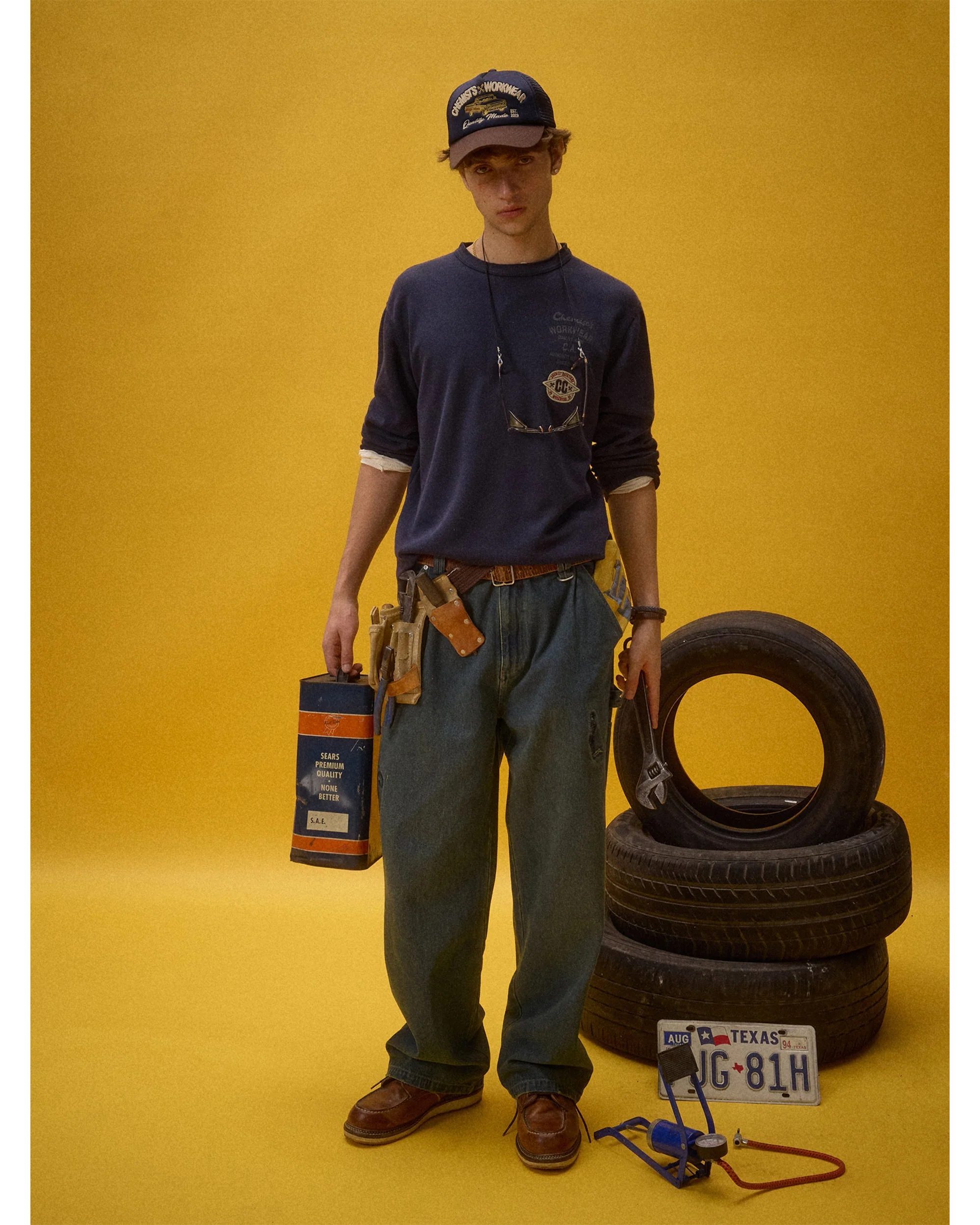 "Chemist‘s Workwear" Long-Sleeve T-Shirt - Image 5