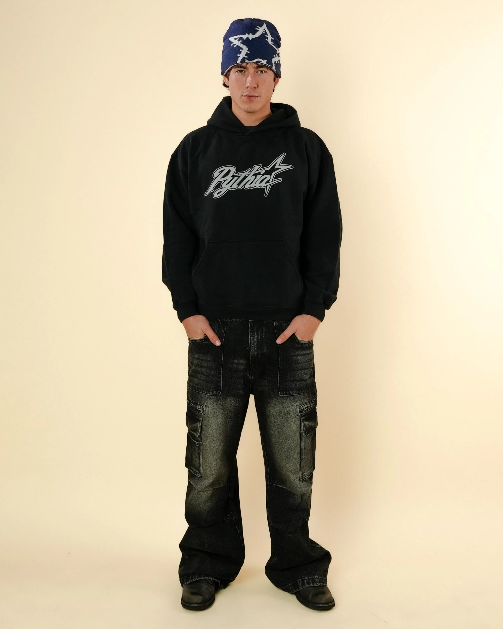 CURSIVE LOGO HOODIE - BLACK - Image 3