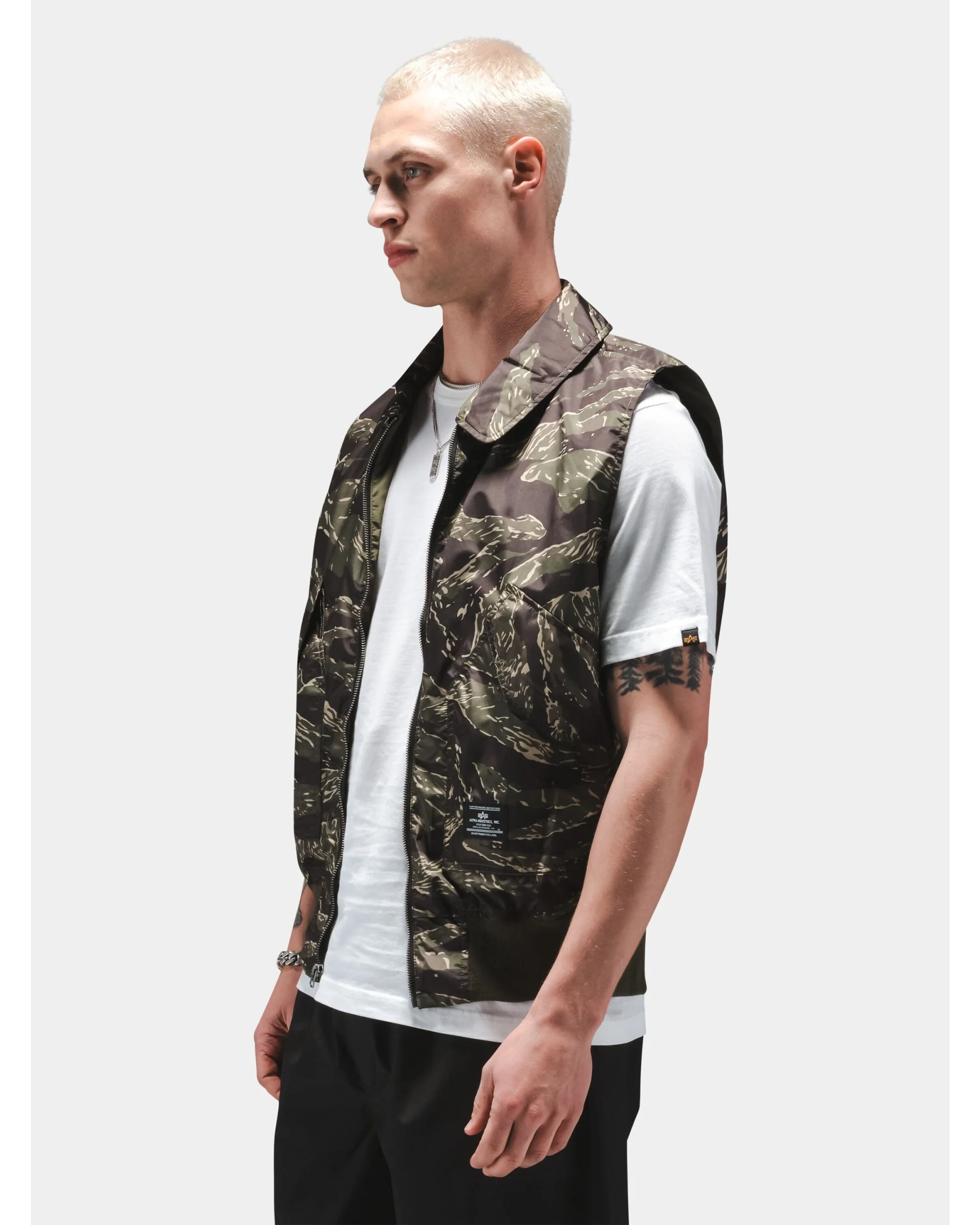 CWU 36/P RELAXED VEST - Image 11