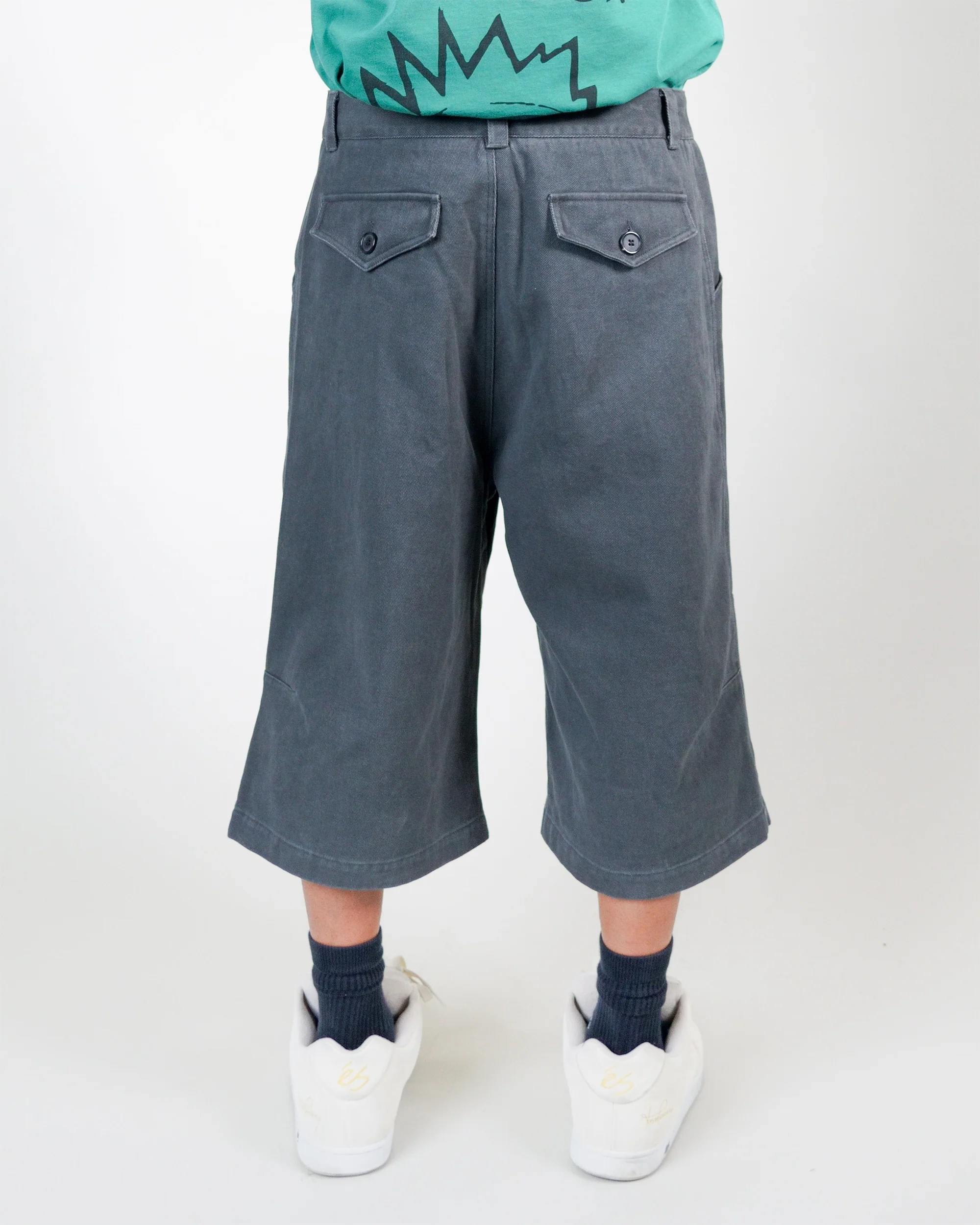Darted Knee Long Short - Image 6