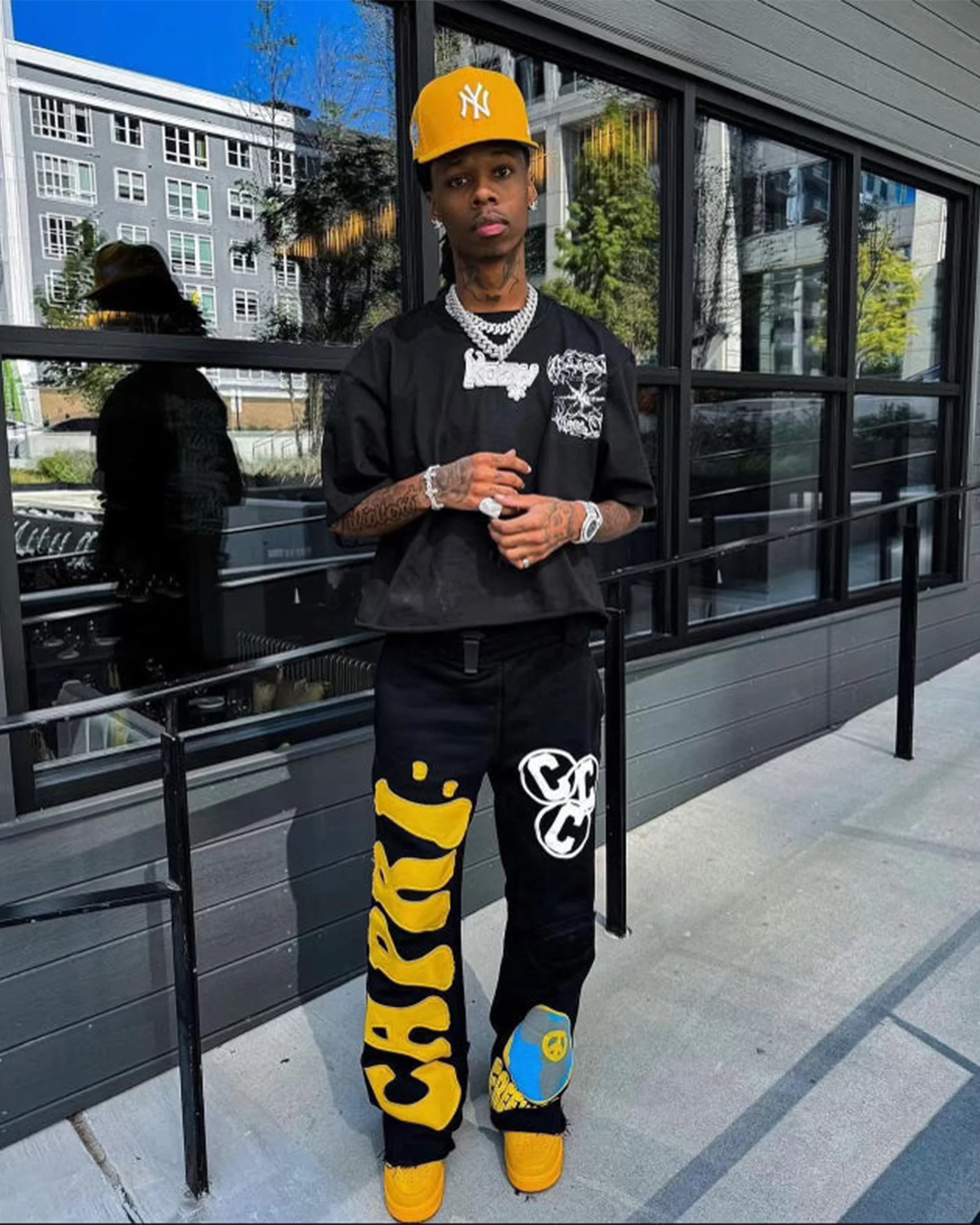 DENIM FLARED SWEATS. - Image 6