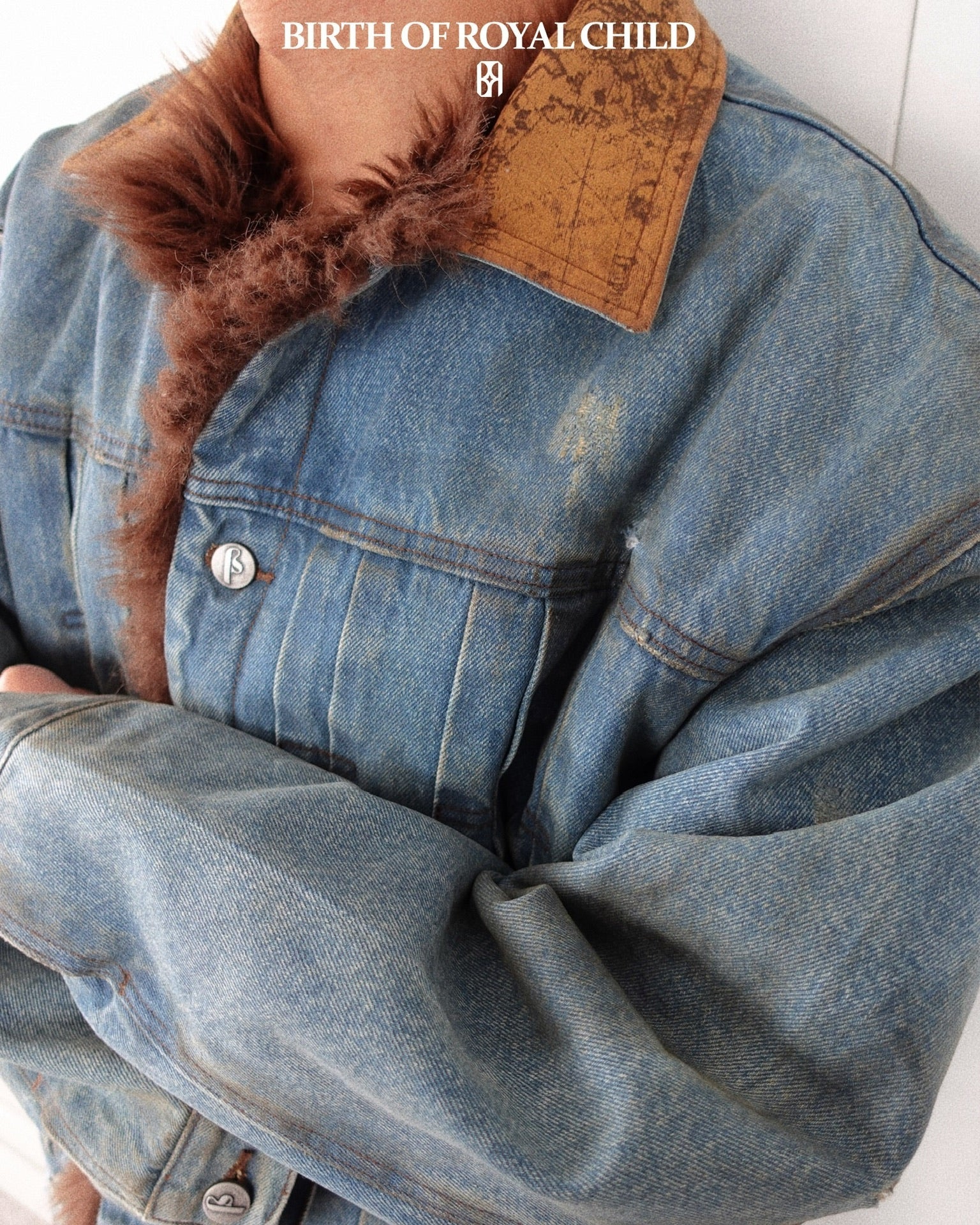 Dirty-Washed Furry Denim Jacket - Image 12