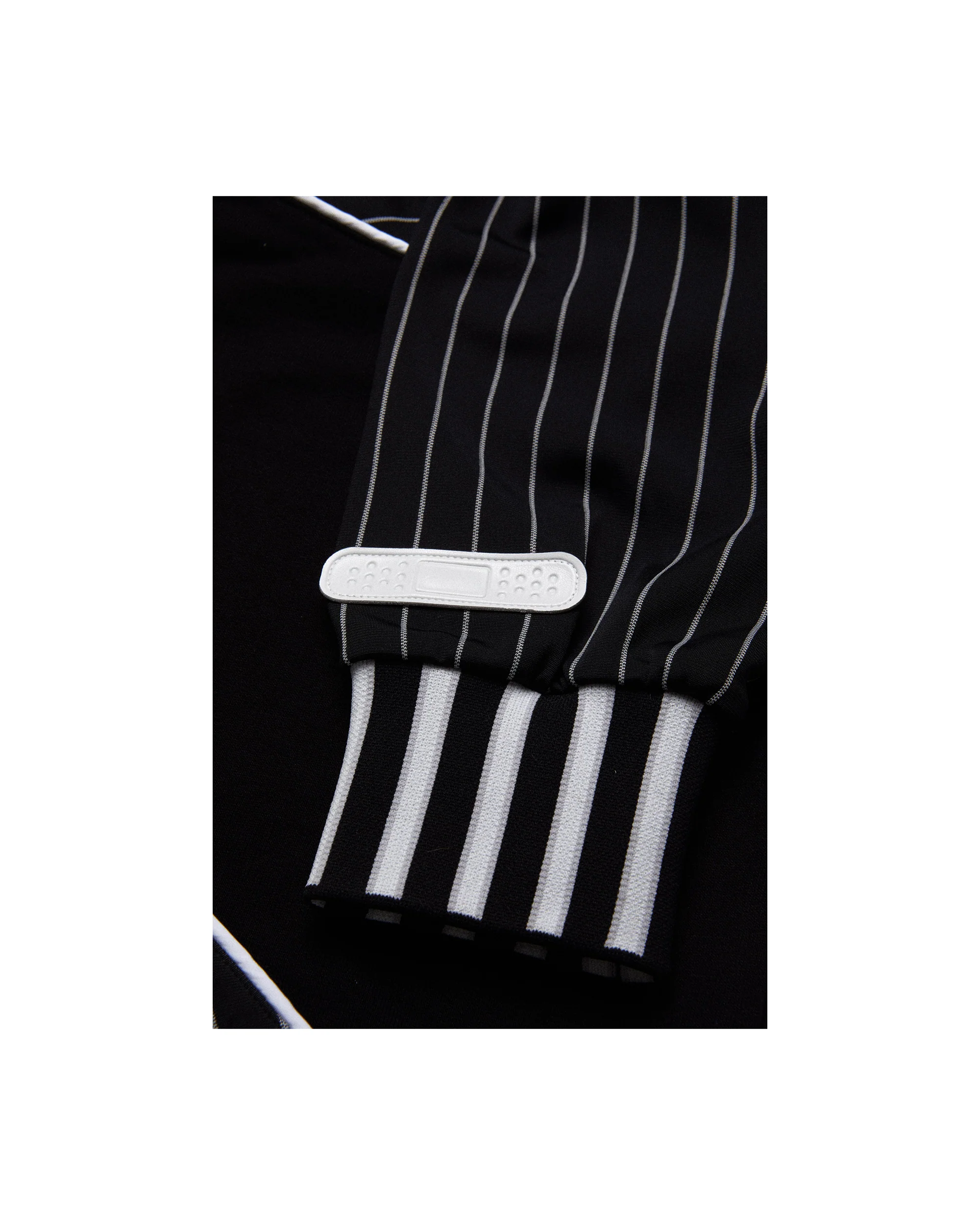 Doc 2 - Black - Image 4