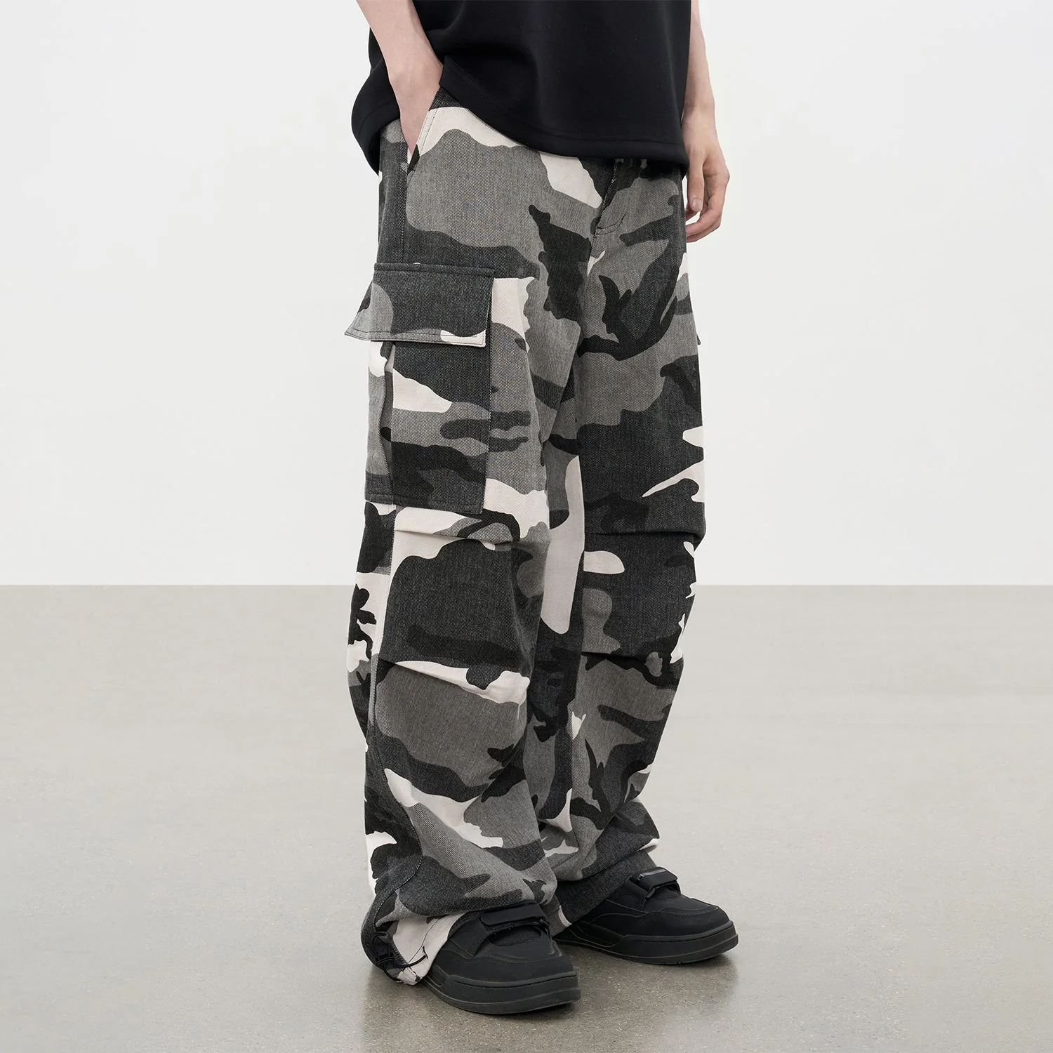 (AFGK) Camo Cargo Trousers - Image 23