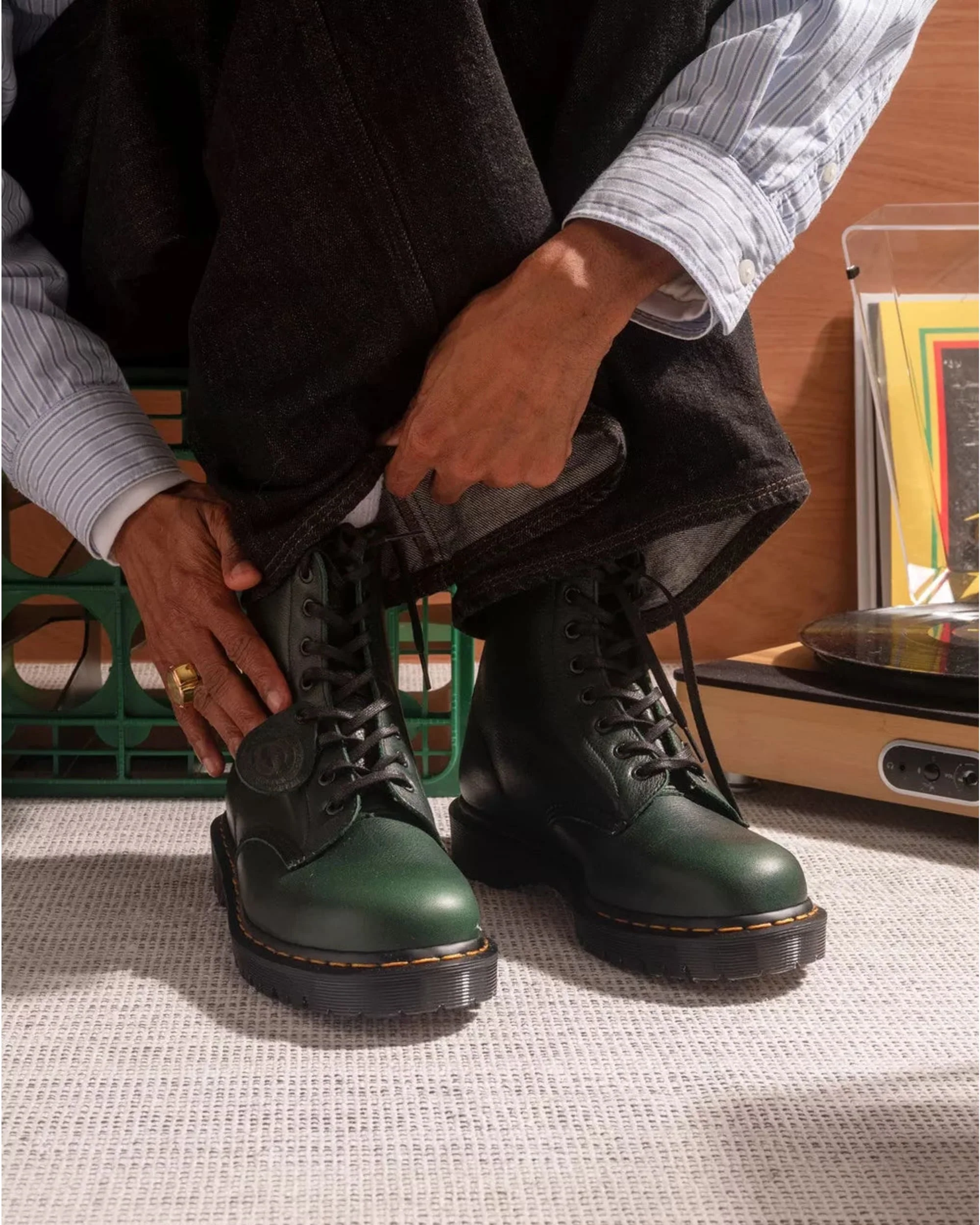 Dr. Martens 1460 Pascal Boot - Green - Image 3