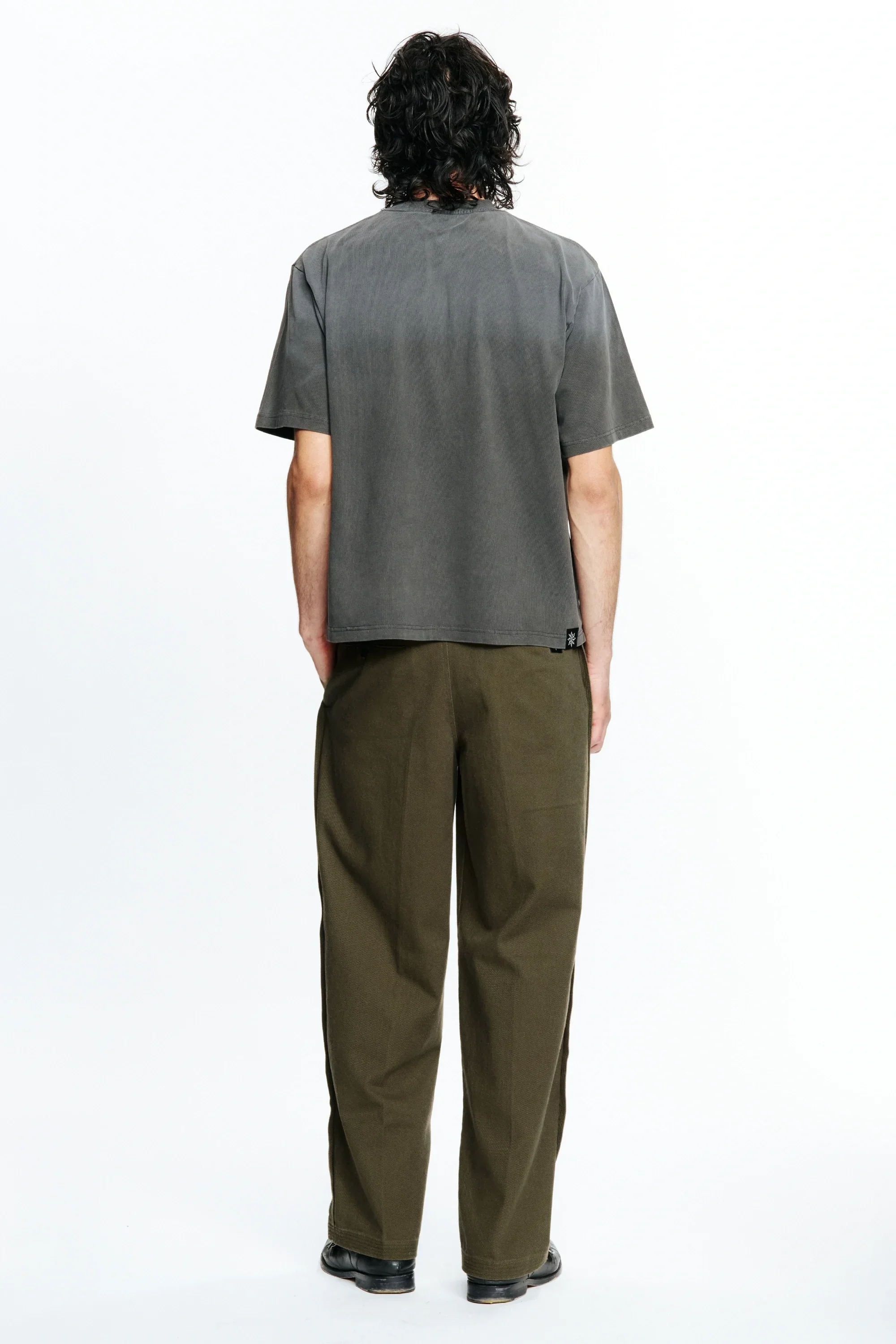 DREAM T-SHIRT - SUN FADED BLACK - Image 13