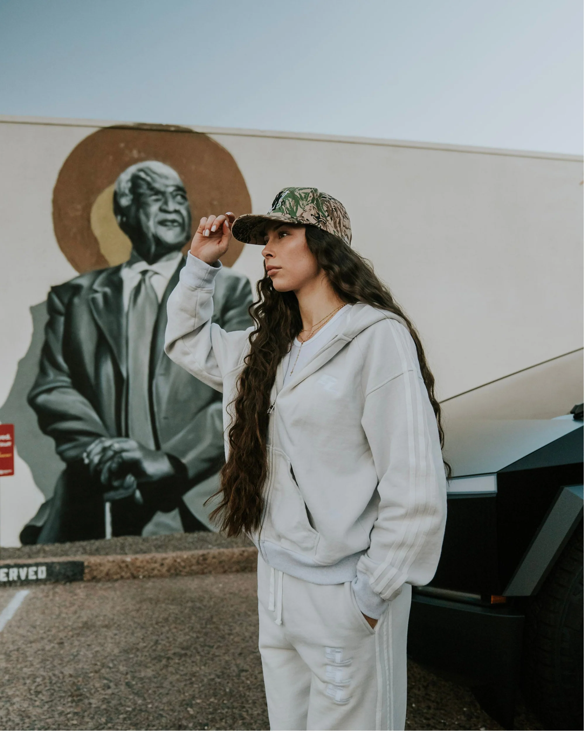EVERYDAY ZIP UP - Image 5