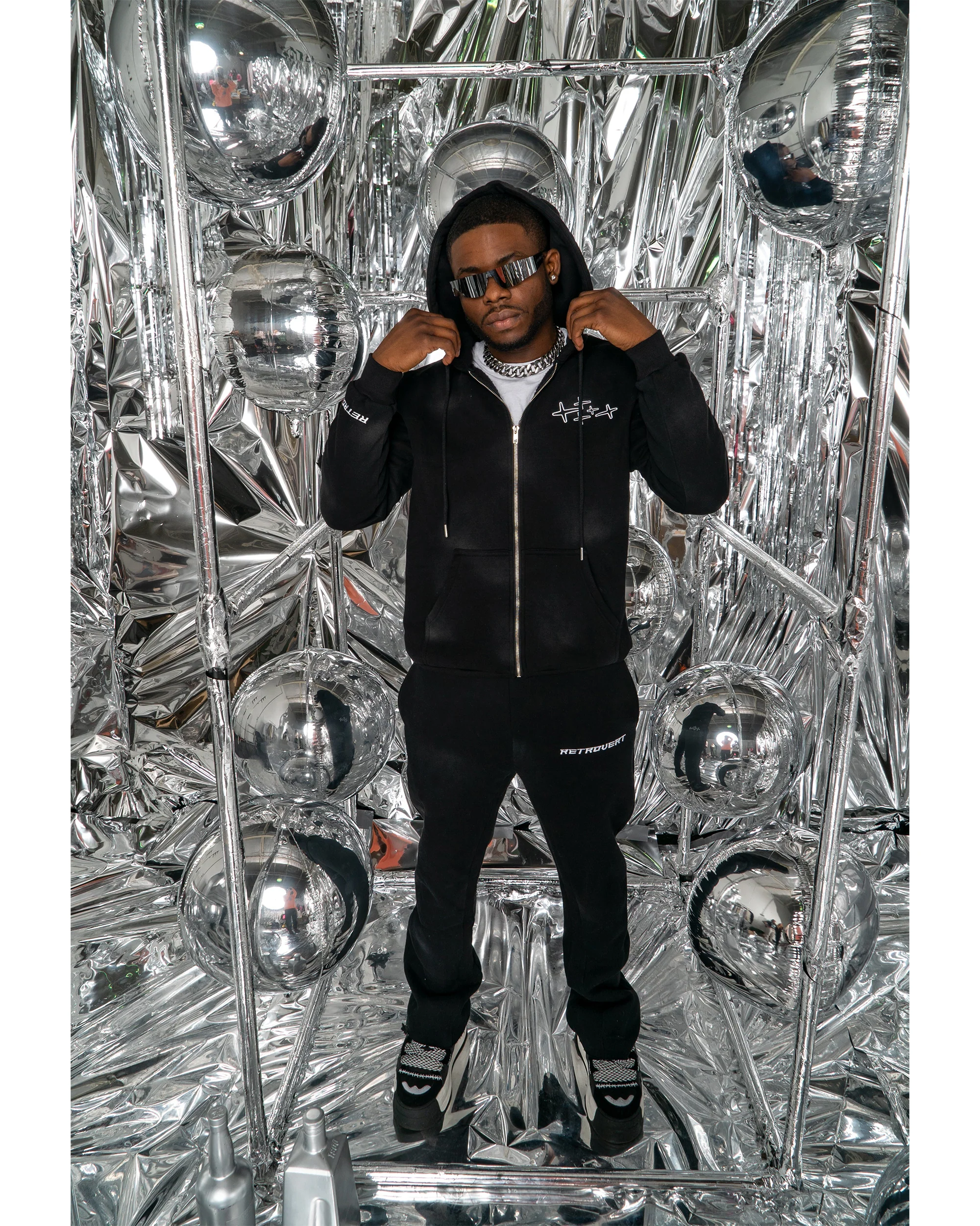 Flare Coal Sweatpants - Image 12
