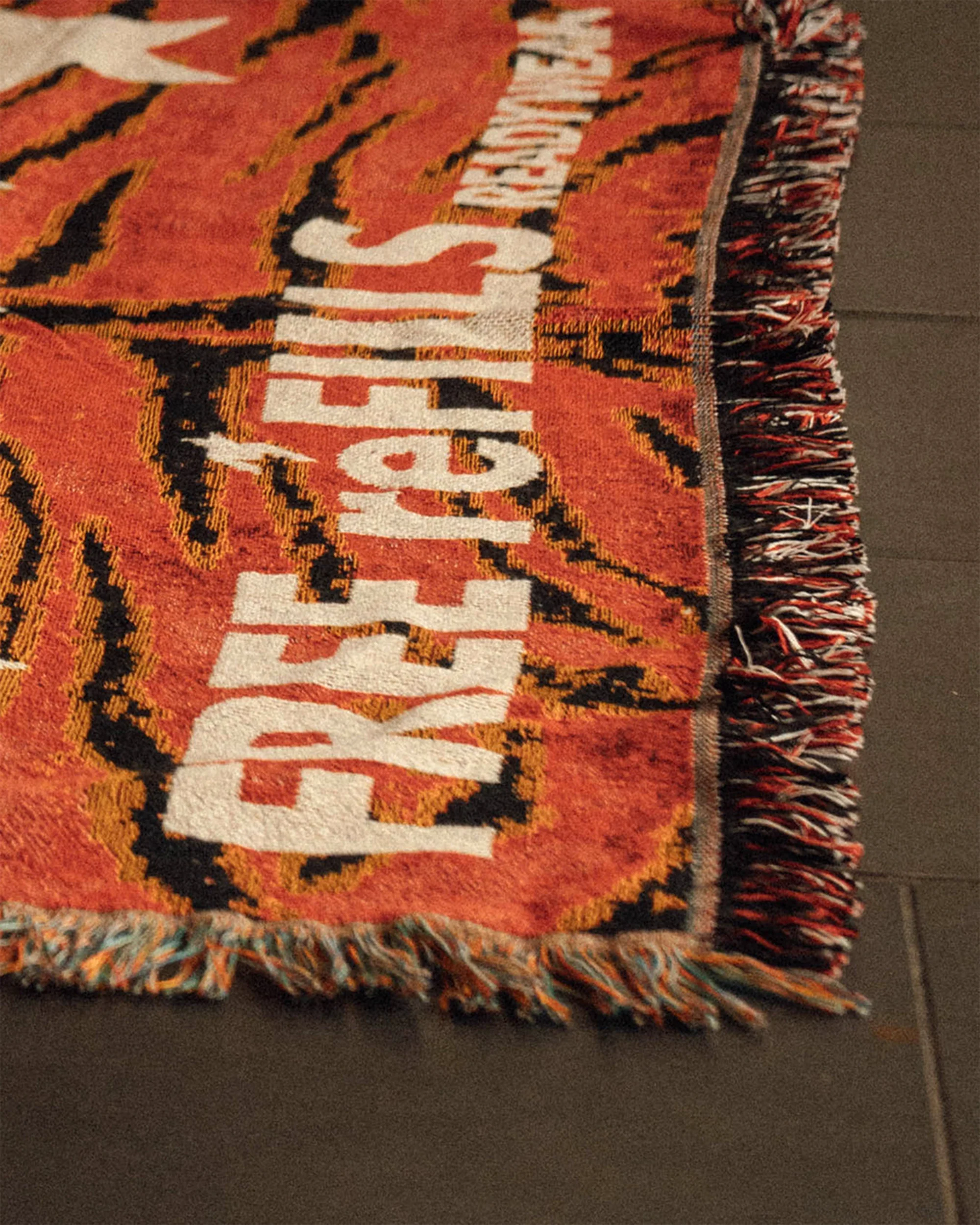 FR Woven Tapestry Blanket - Image 5