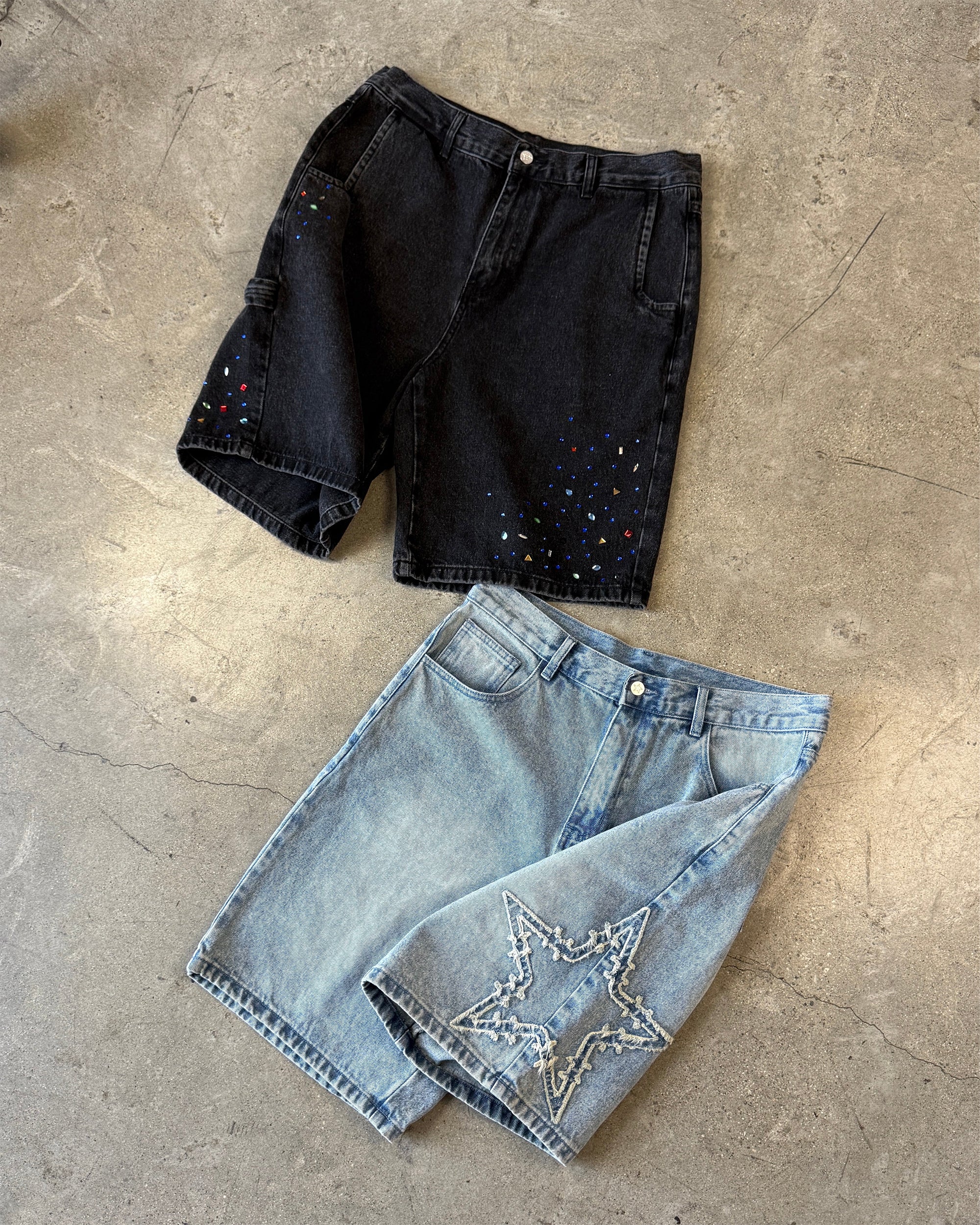 FRAYED BARBWIRE STAR JORTS - Image 4