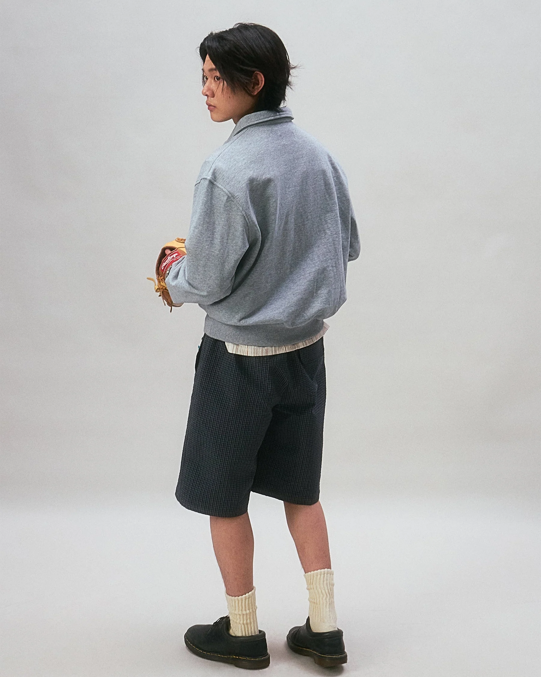 H3_GRY_CREWNECK_360G - Image 9