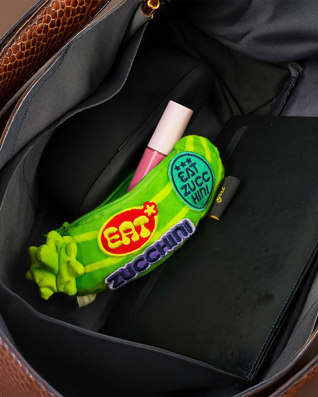 Internet Girl Zucchini Pouch Keyring - Image 4