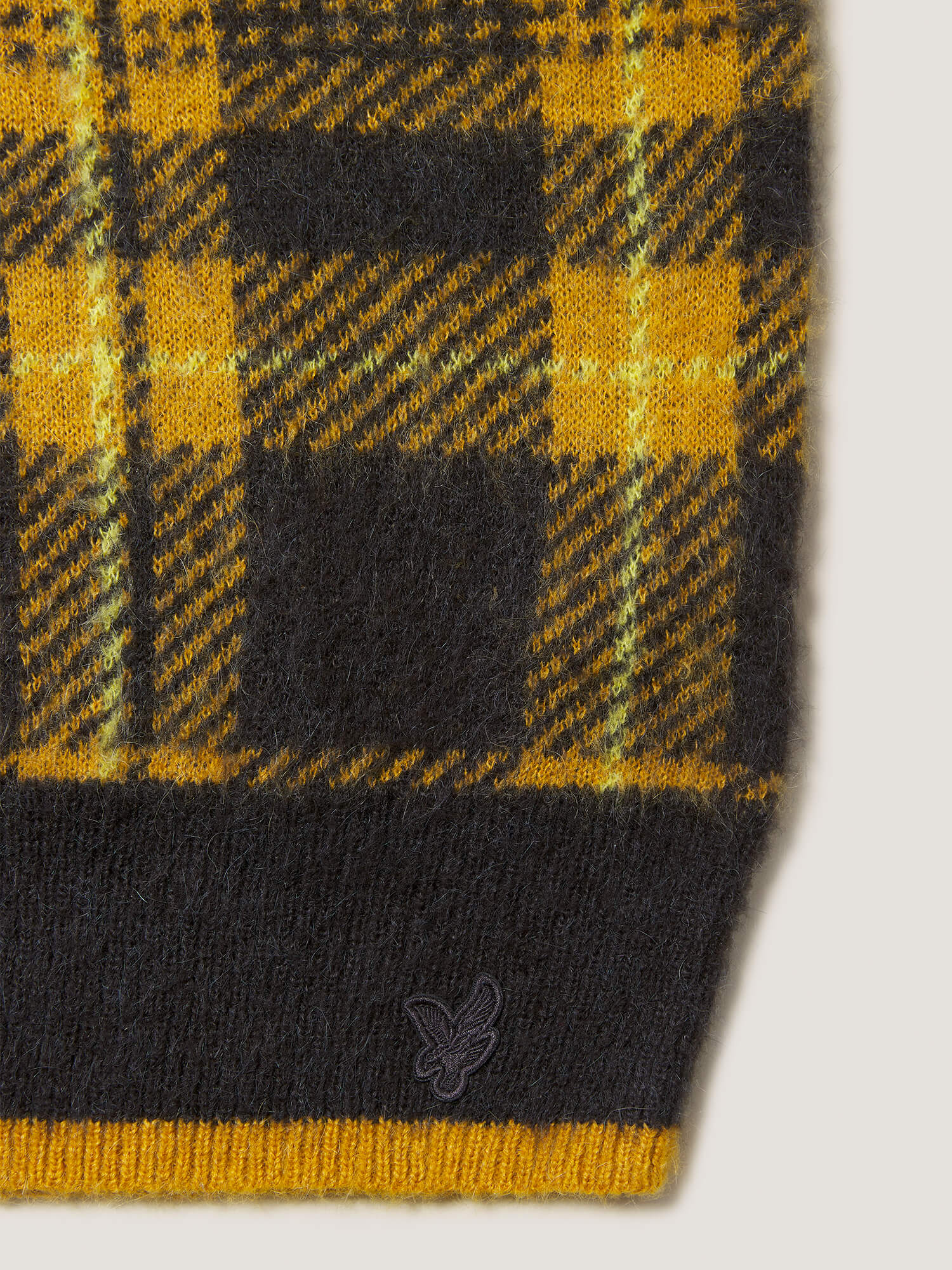 KNITTED TARTAN VEST - ANNIVERSARY GOLD - Image 10