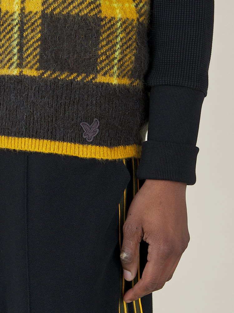KNITTED TARTAN VEST - ANNIVERSARY GOLD - Image 14