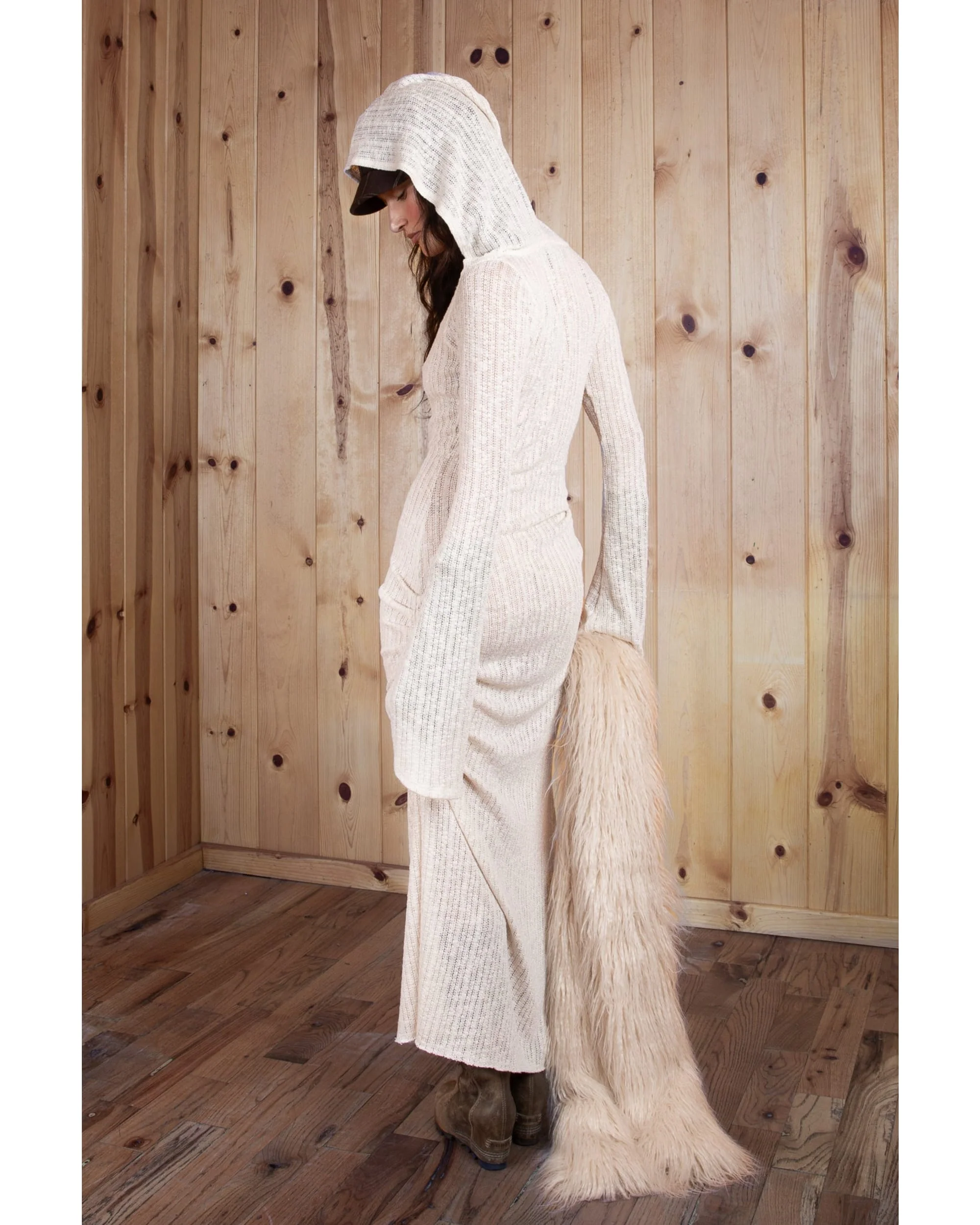 KUMO SWEATER DRESS - Image 4