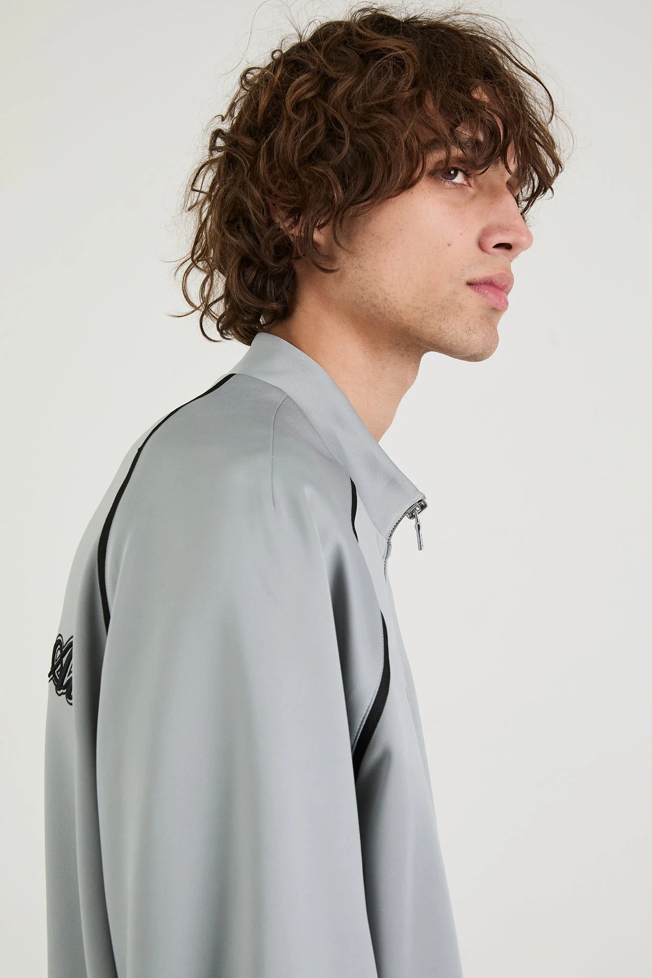 LEWIS TRACK JACKET | STONE GREY - Image 7