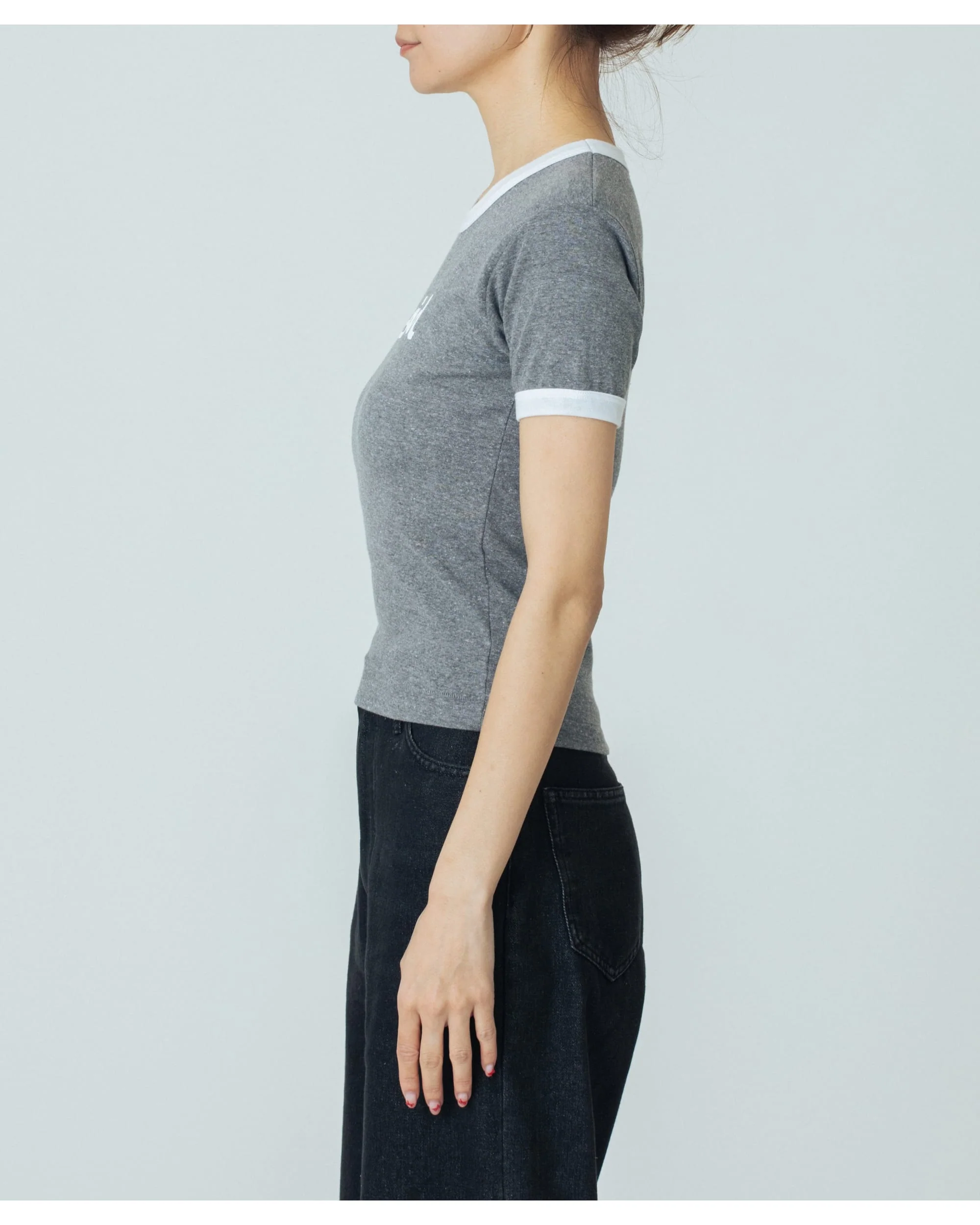 MILLS LOGO S/S RINGER PETITE TEE - Image 9