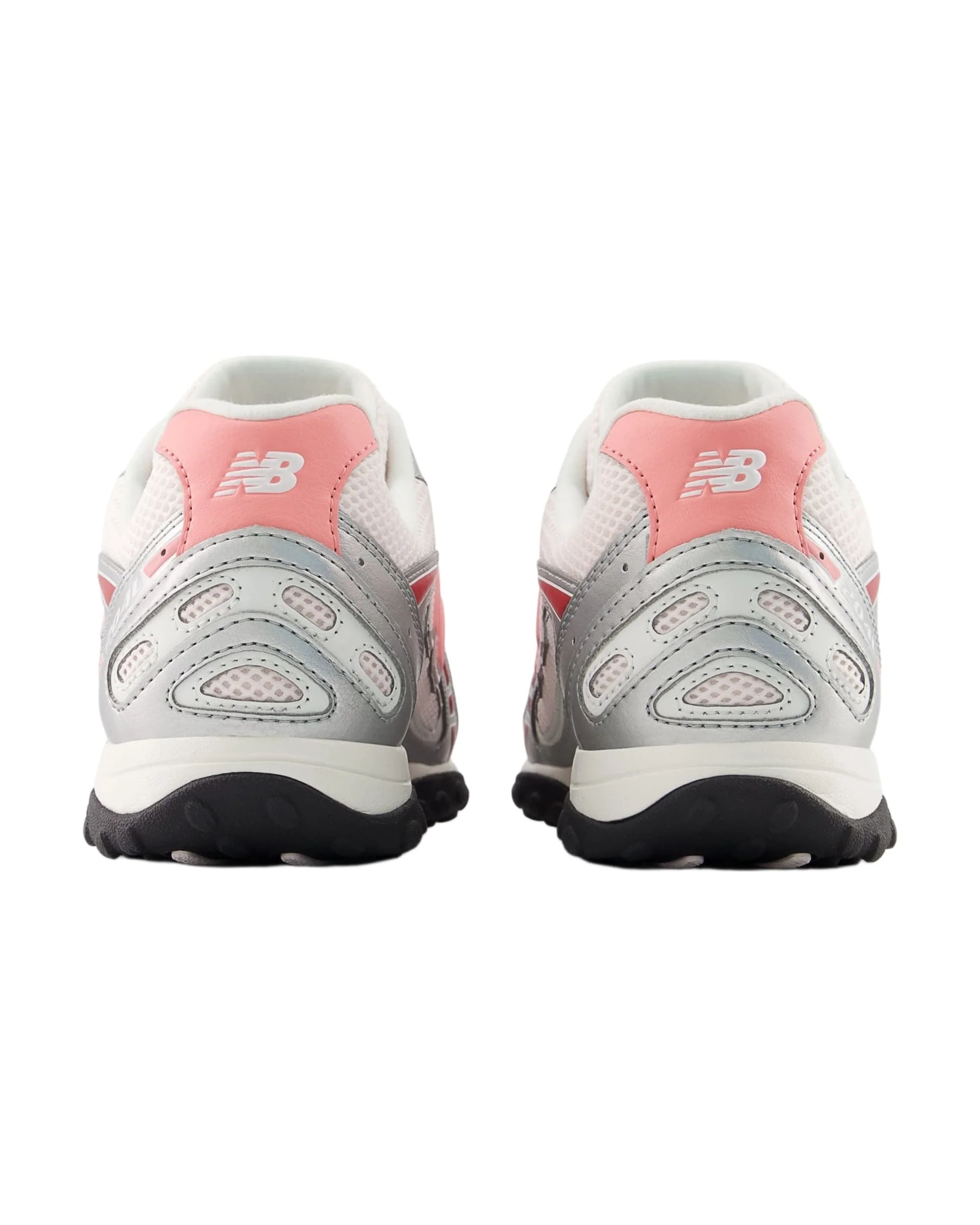 NEW BALANCE 204L SILVER - Image 5