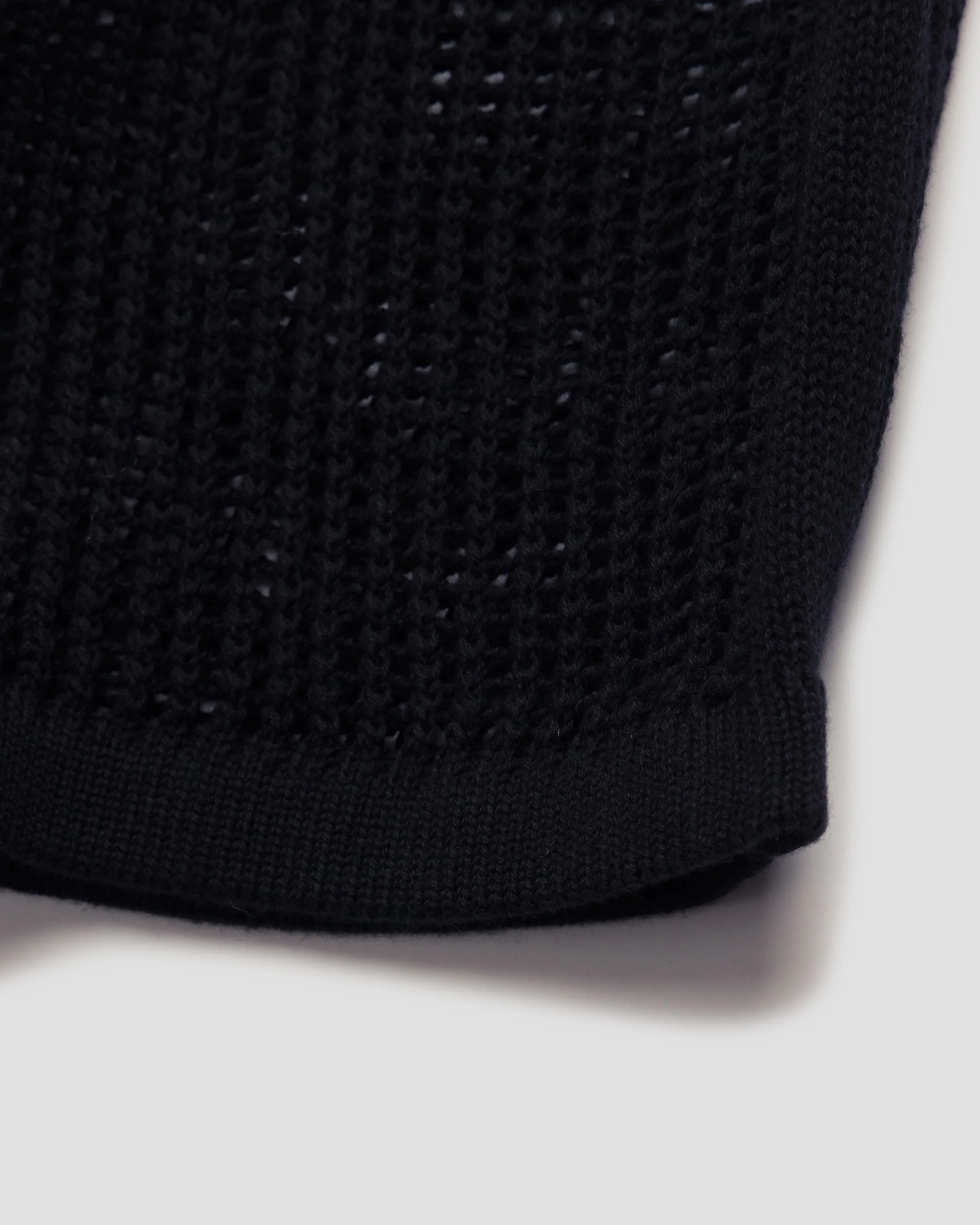 NIGHT BLACK KNITTED TANK TOP - Image 15