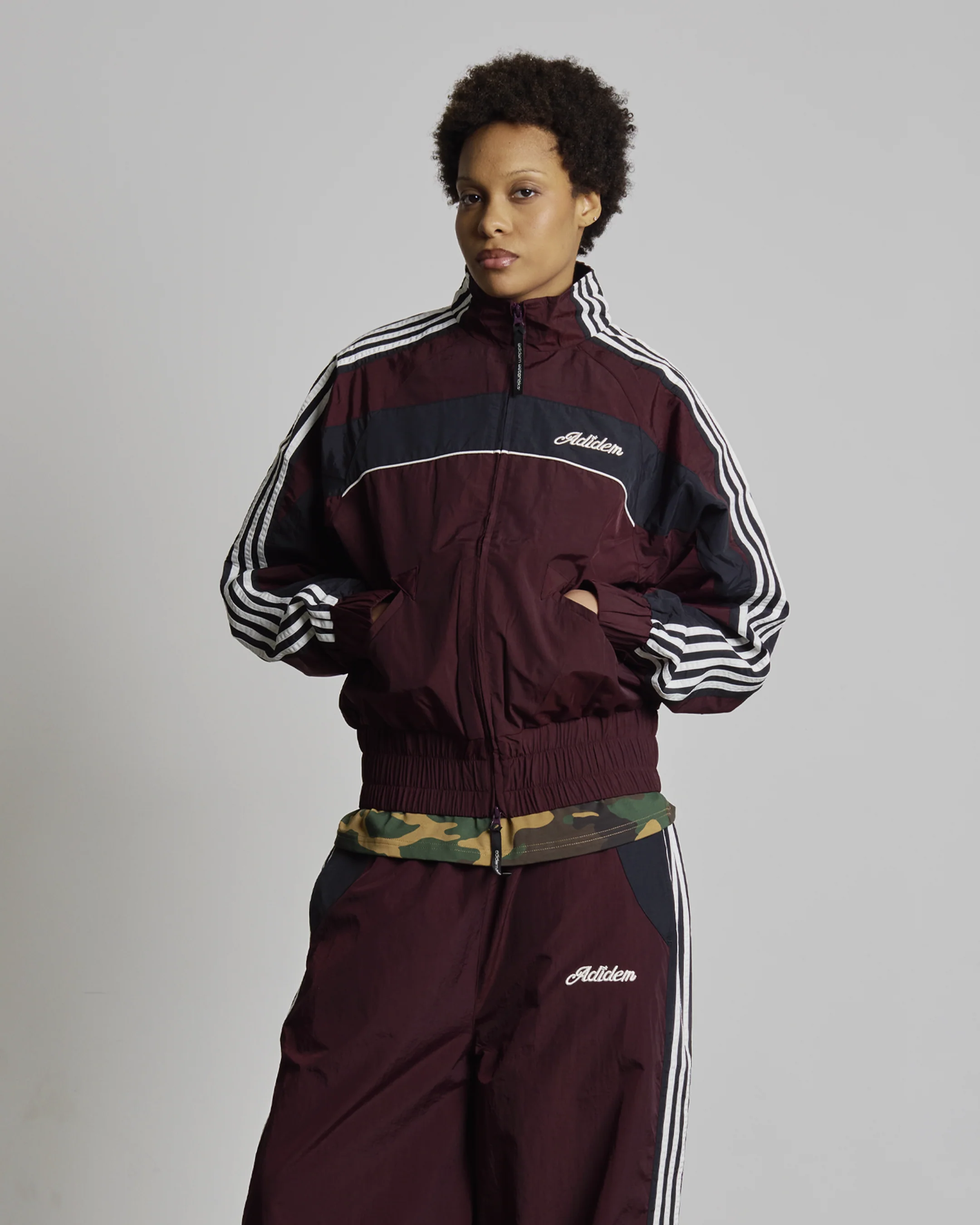 Nylon Jumper Jacket - Image 11