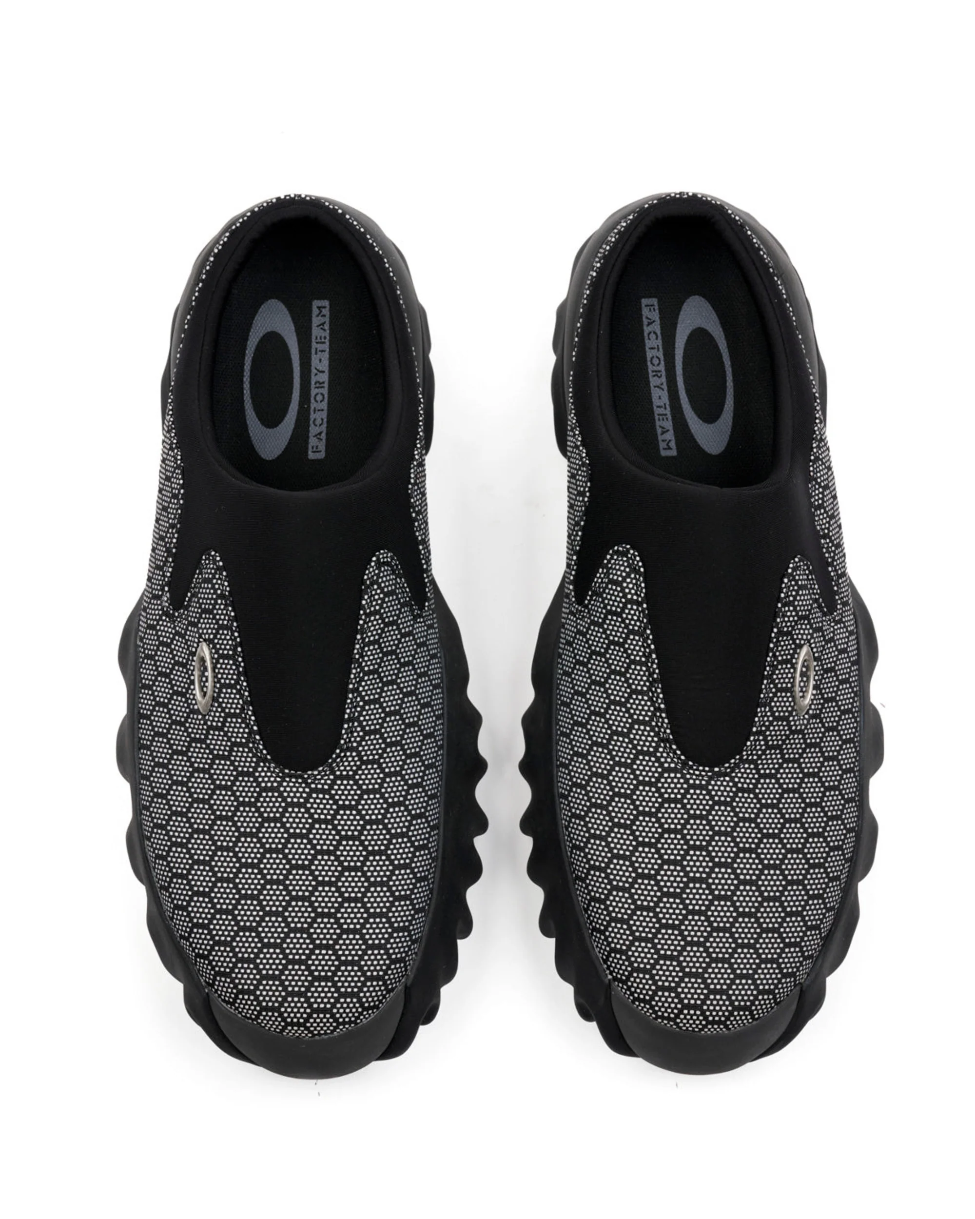 Oakley Factory Team Chop Saw Mule - Honeycomb Black - Image 4