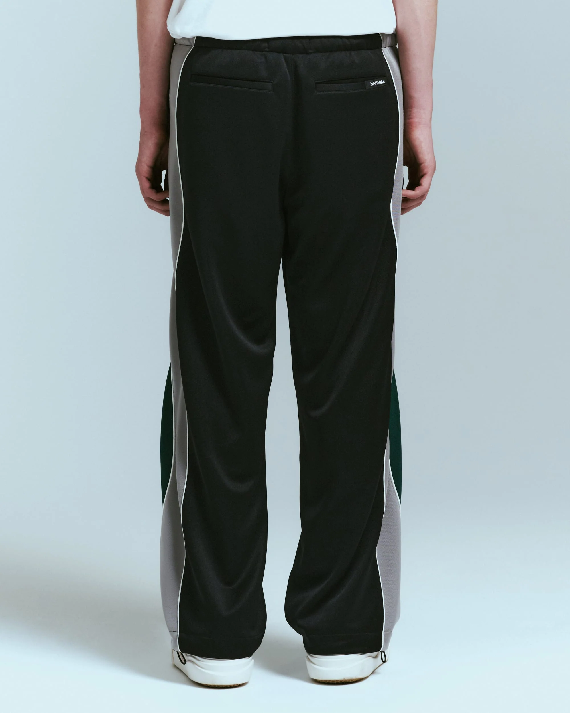 OLLIE TRACK PANT IN BLACK - Image 3