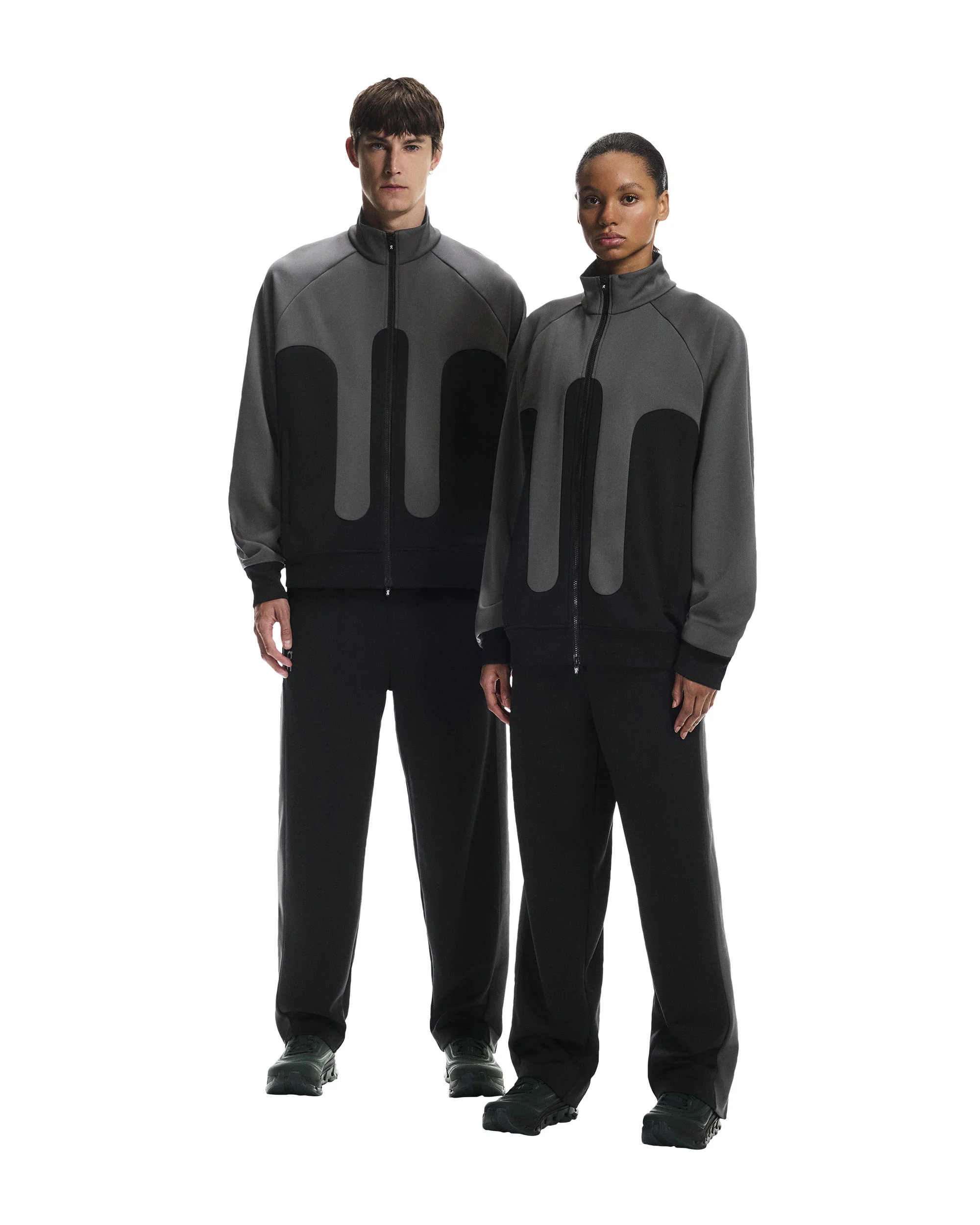 ON RUNNING TRACK JACKET IKON BLACK - Image 4
