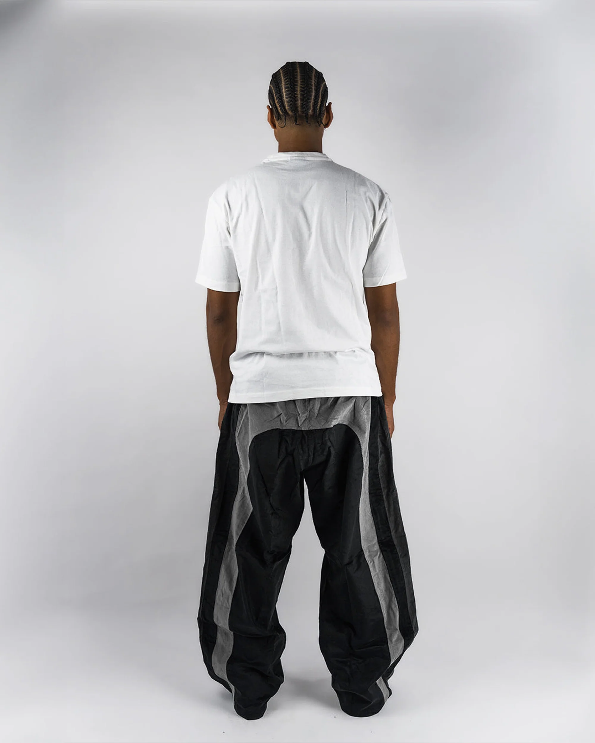 "RADIANT AURA" WIDE LEG SWEATS (POKERFACE) - Image 4