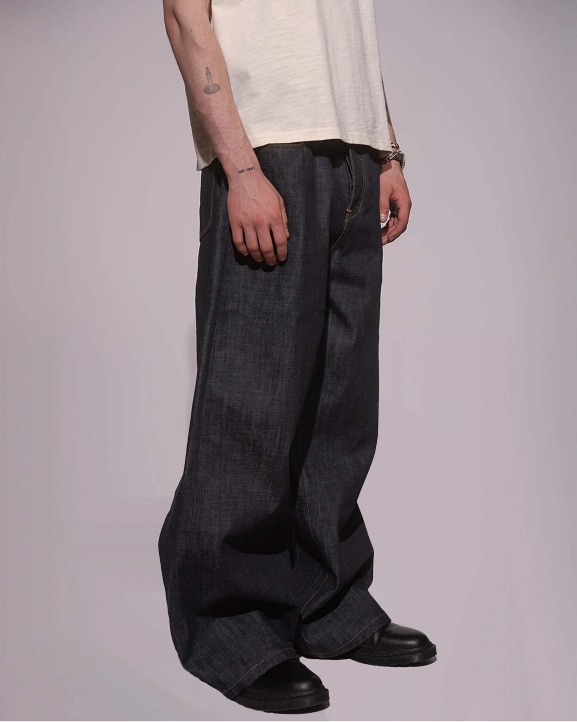RAW INDIGO JAPANESE SELVEDGE JEANS - Image 2