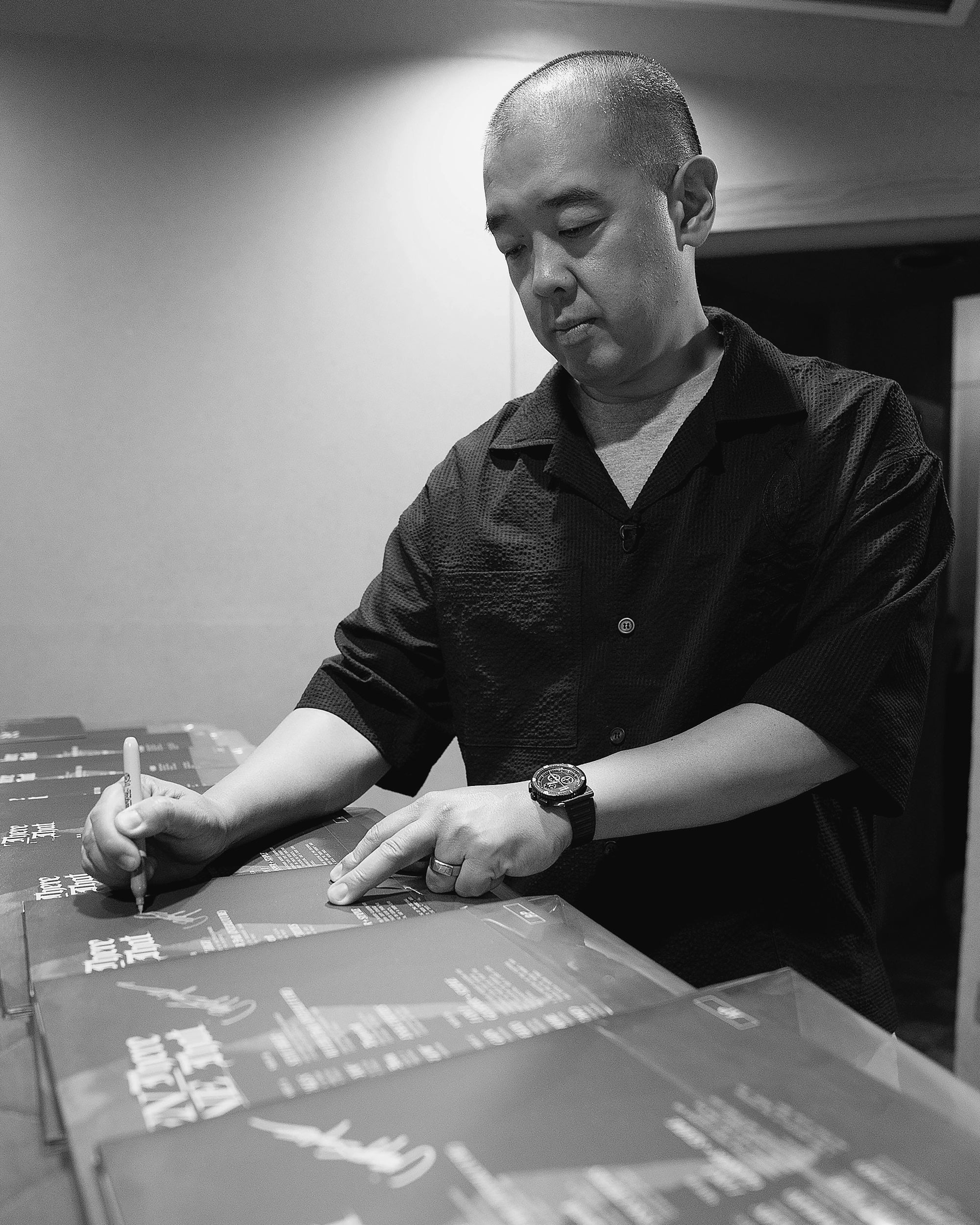 Robert Glasper x Jeff Staple Vinyl Record, co-signed by the artist - Image 4