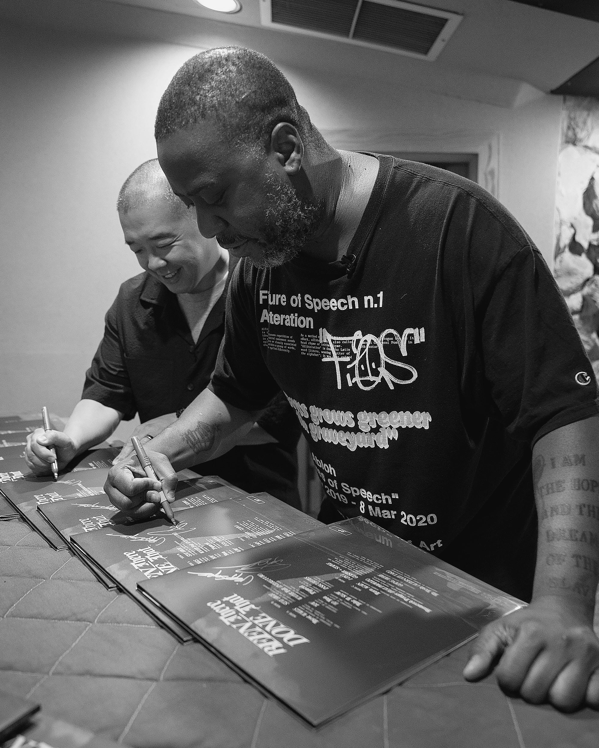 Robert Glasper x Jeff Staple Vinyl Record, co-signed by the artist - Image 5