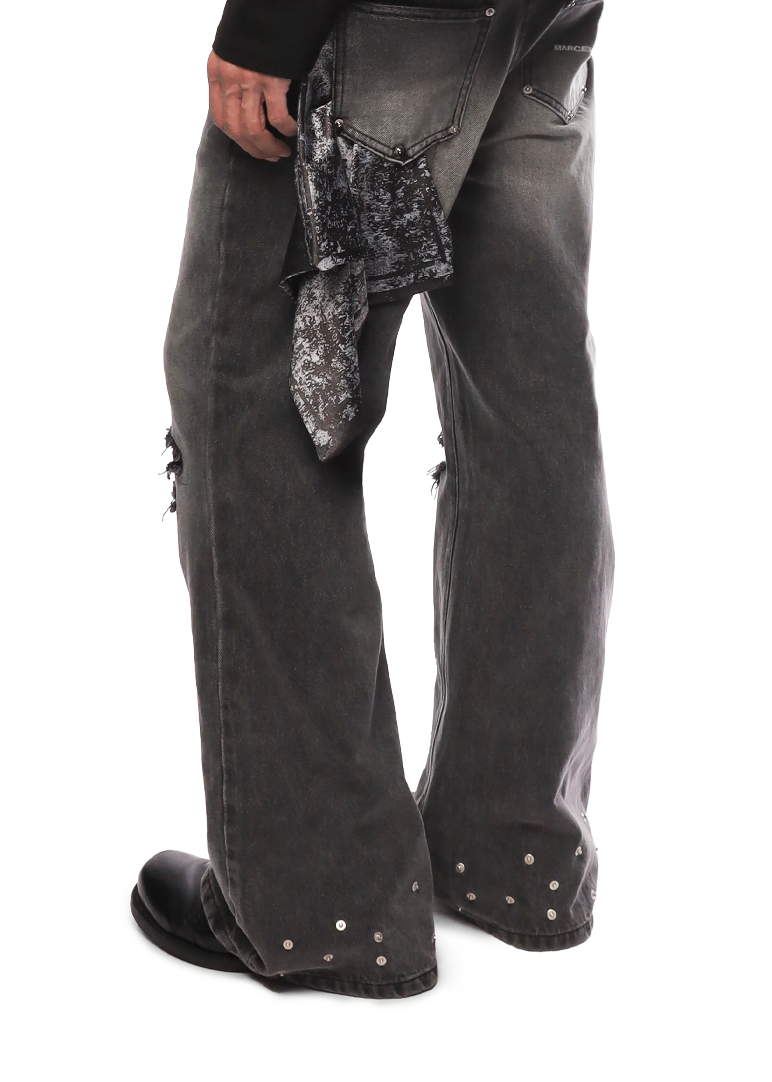 SERPENT FLARE DENIM in GREY - Image 10
