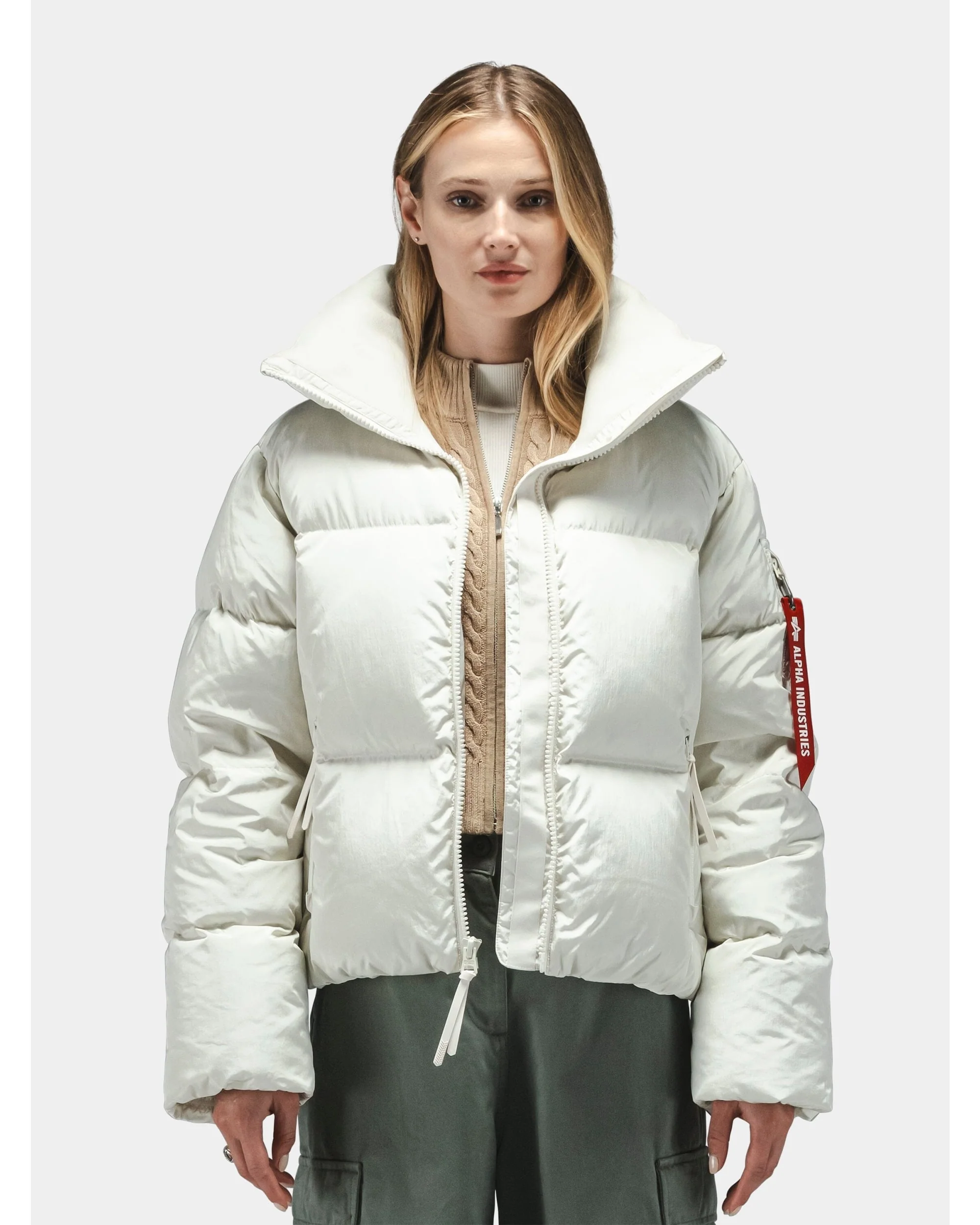 SIERRA SHORT PUFFER PARKA WOMENS - Image 3