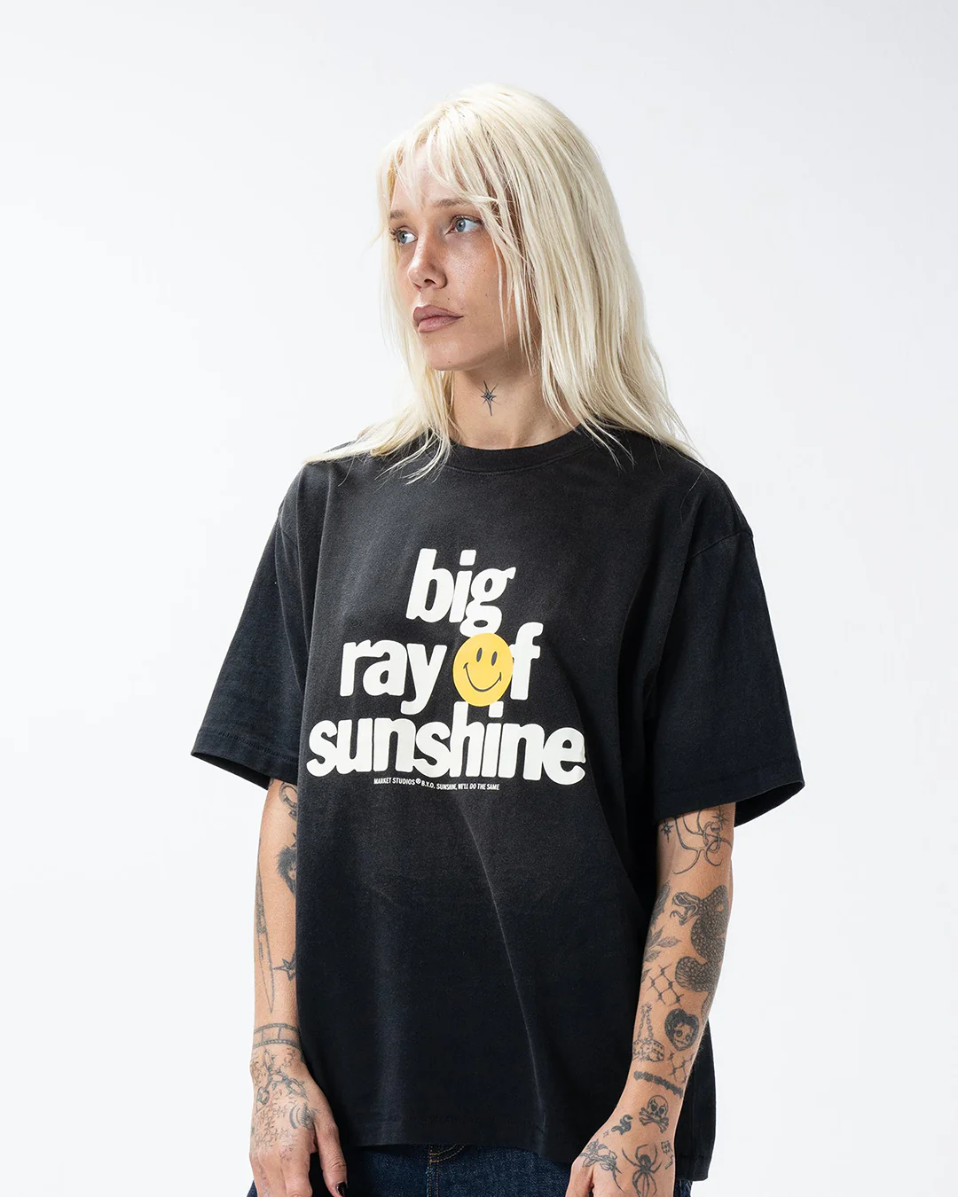 SMILEY SUNSHINE T-SHIRT - Image 8