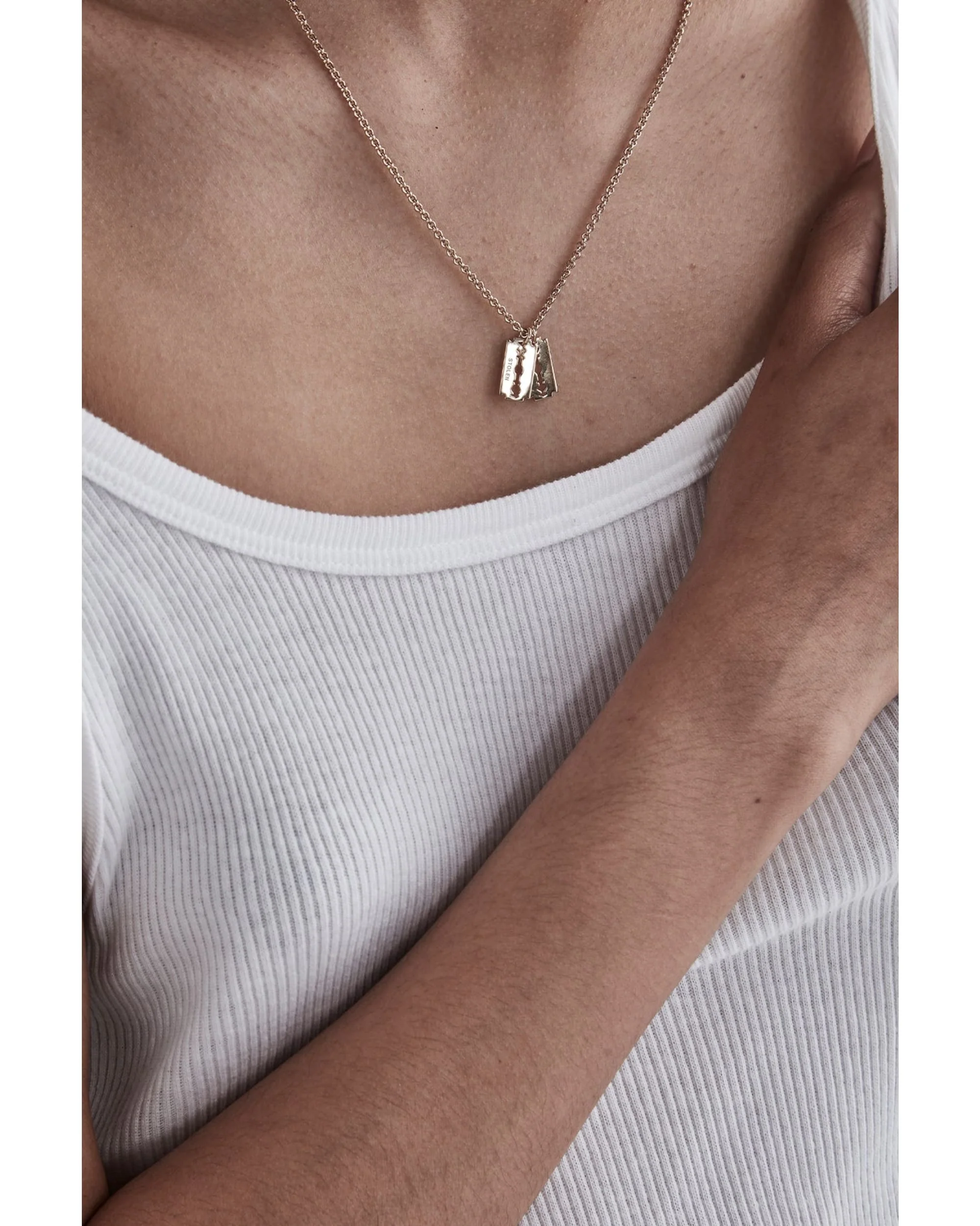 STOLEN RAZOR NECKLACE - GOLD PLATED - Image 4