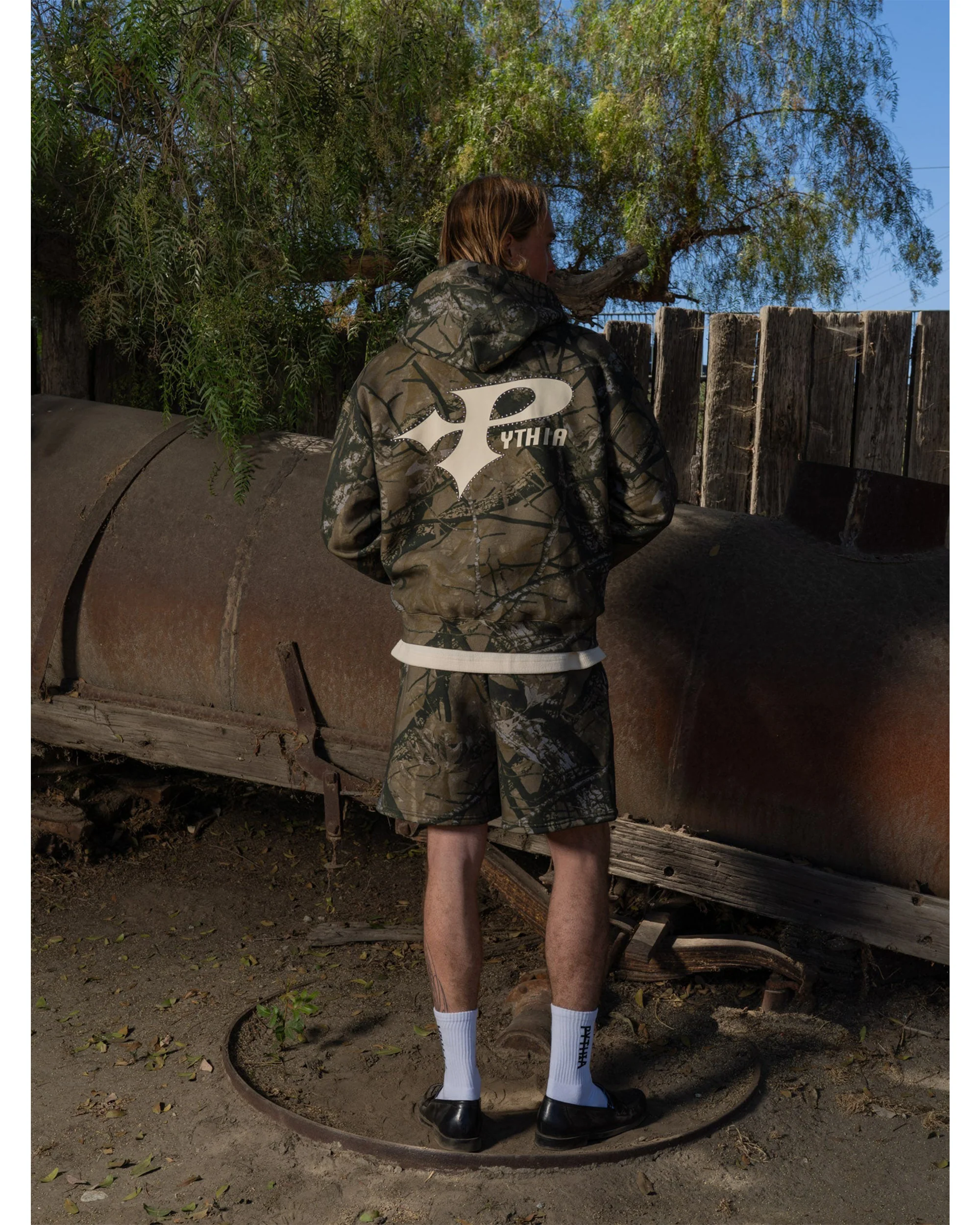 STUDDED LOGO HOODIE - CAMO - Image 6