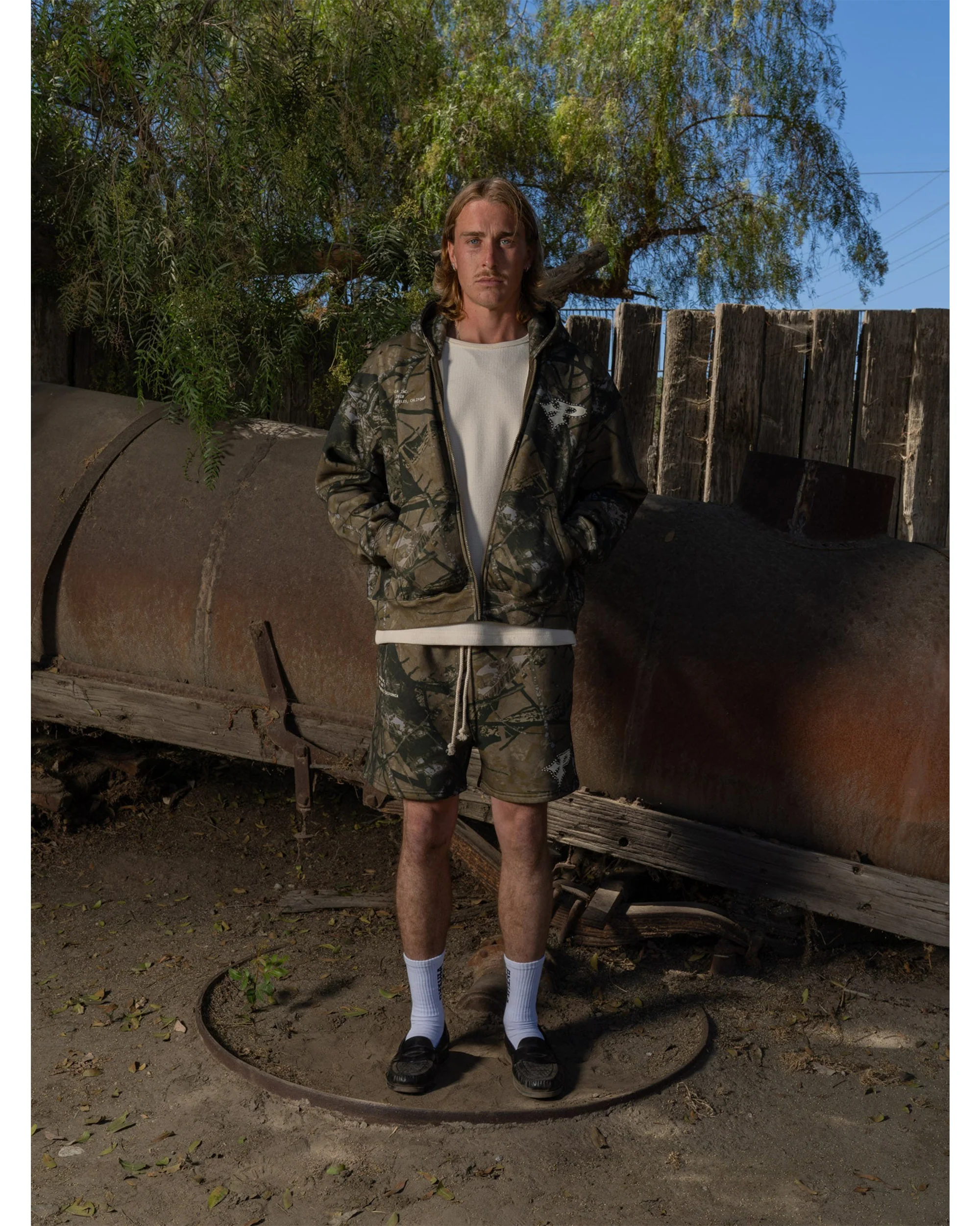 STUDDED SWEAT SHORT - CAMO - Image 5