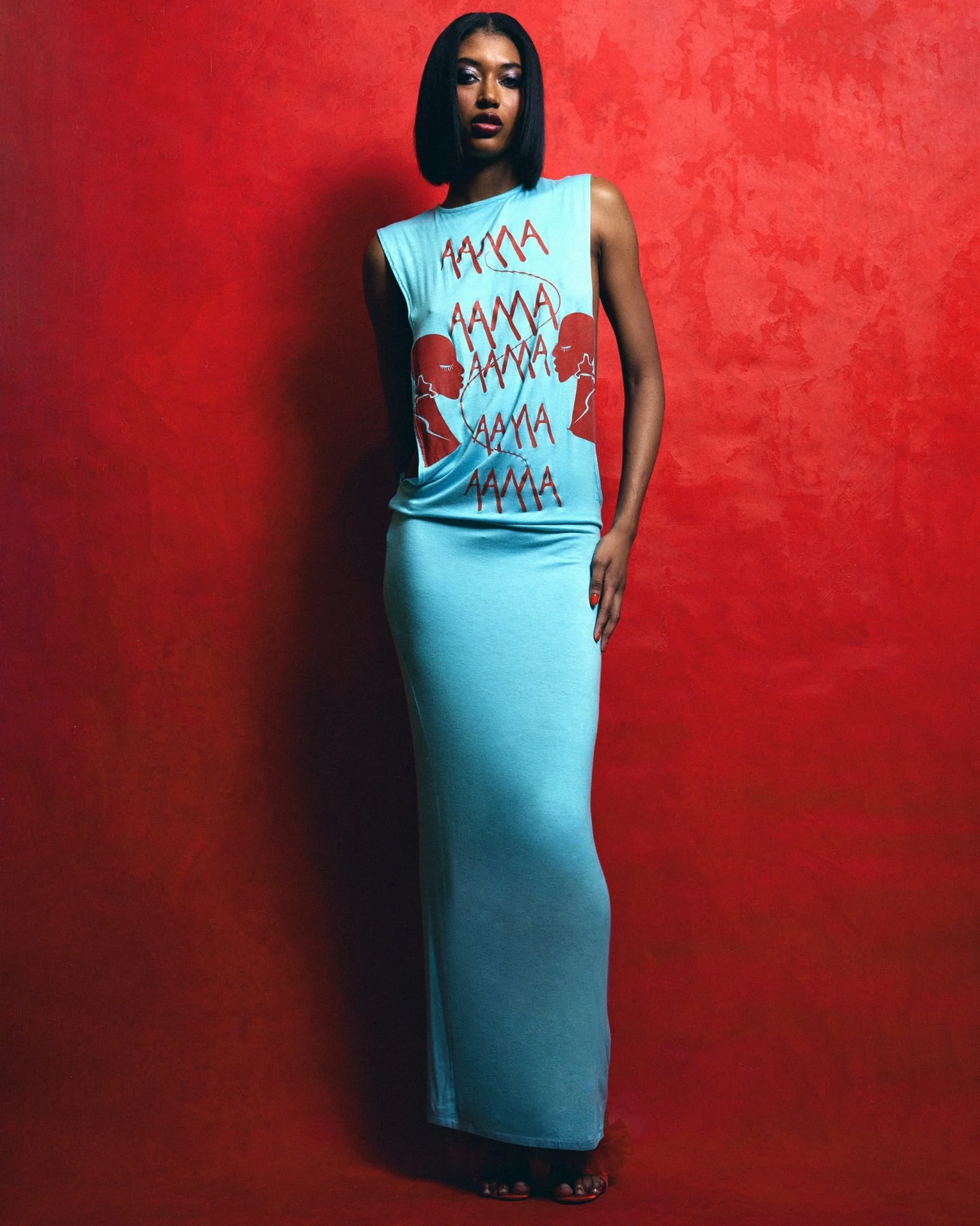 T-Shirt Red Silhouette Dress - Image 2